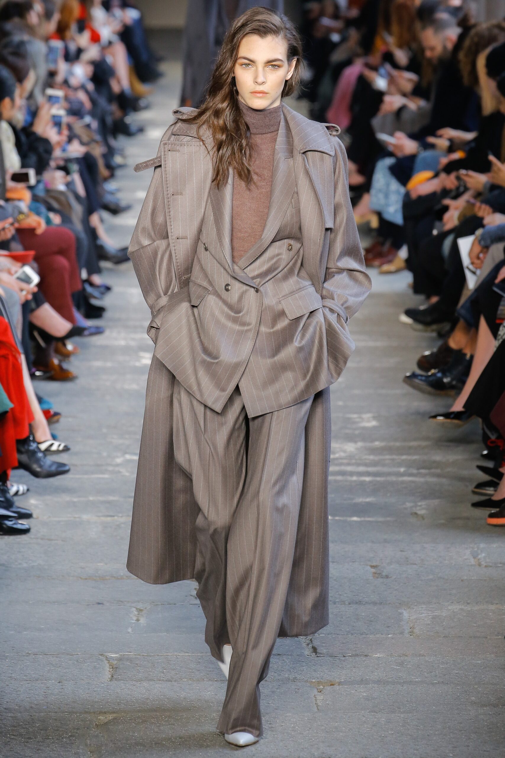 Max Mara F/W 17 Look 14