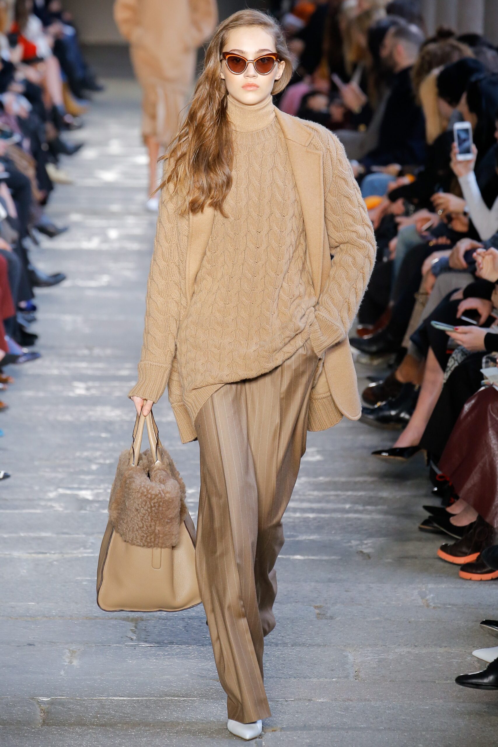 Max Mara F/W 17 Look 30