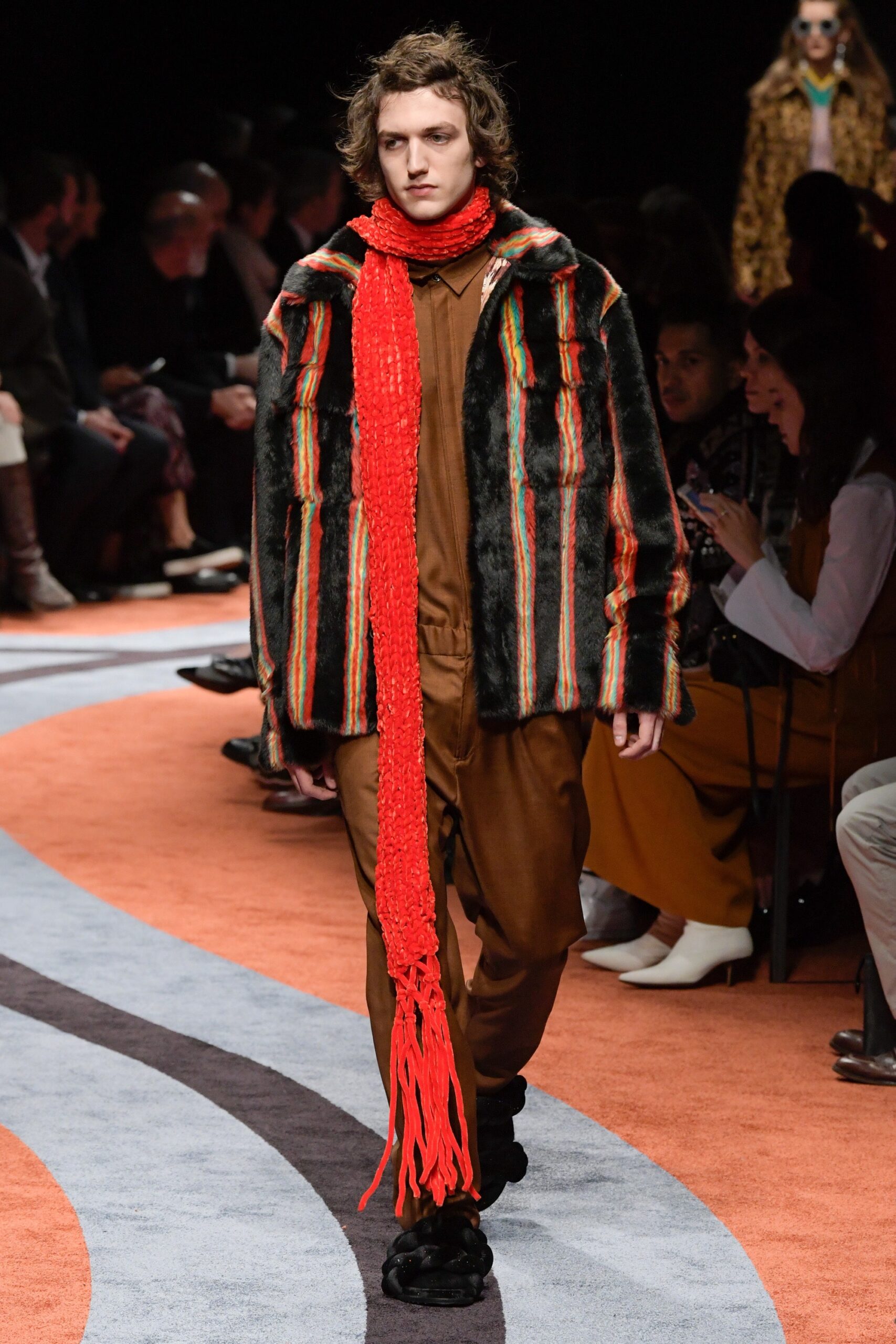 Marco de Vincenzo F/W 17 Look 35