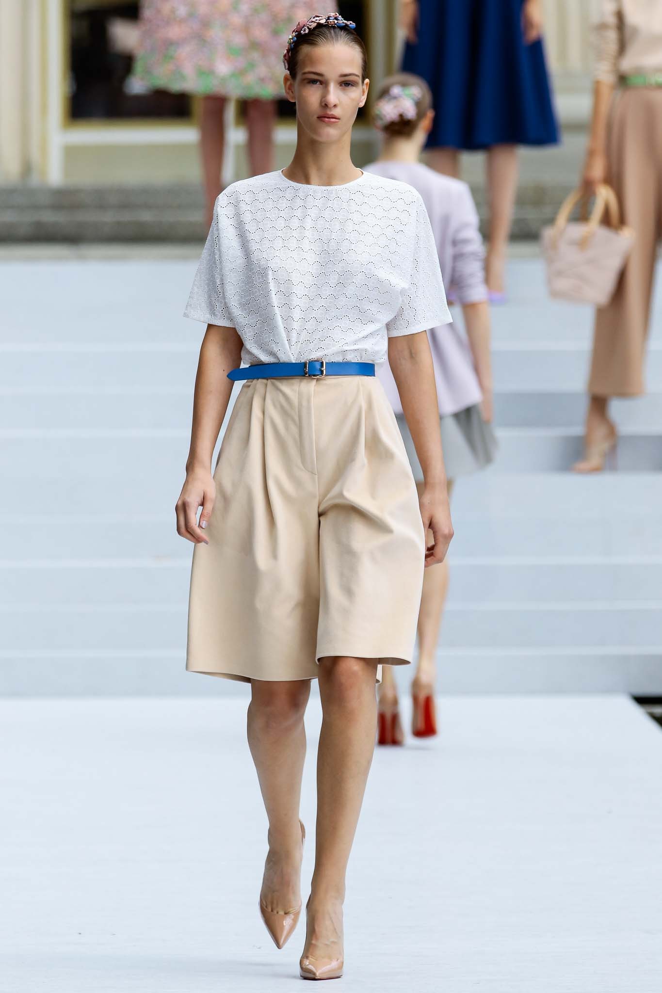 Marina Hoermanseder Berlin S/S 16 Look 12