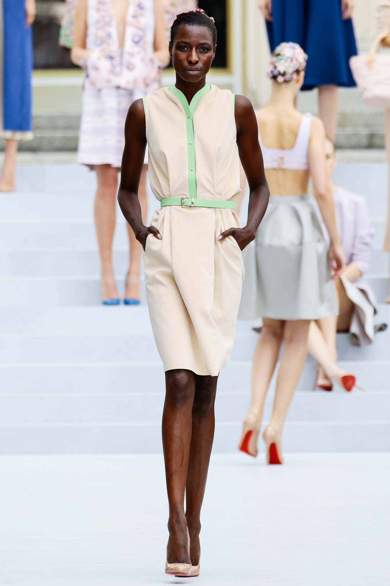Marina Hoermanseder Berlin S/S 16 Look 22