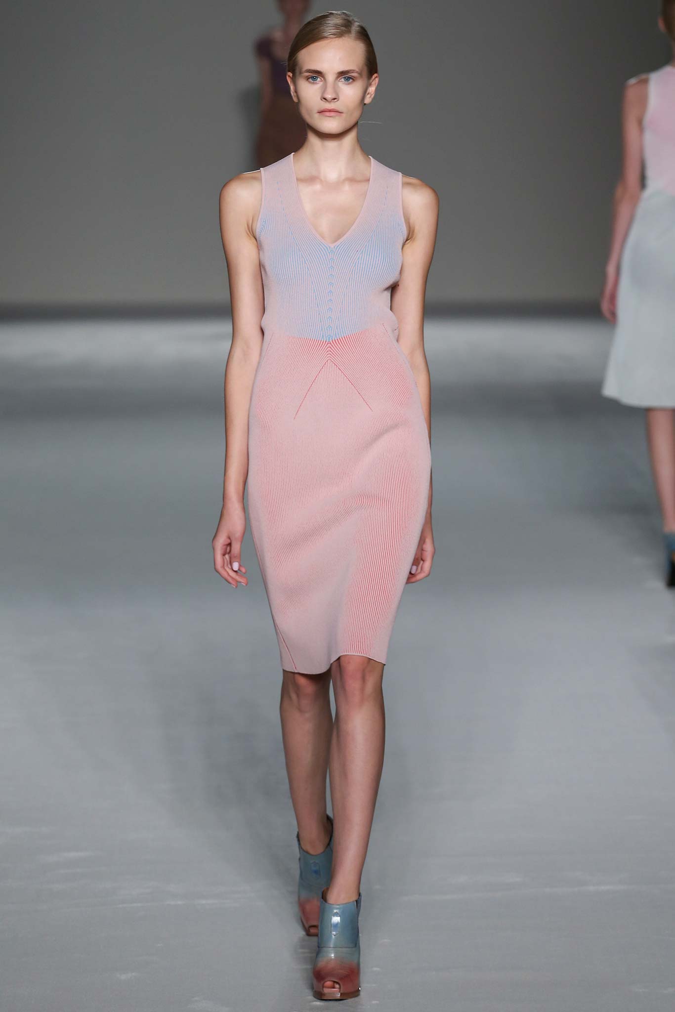 Marco de Vincenzo Spring 2015 Ready-to-Wear
