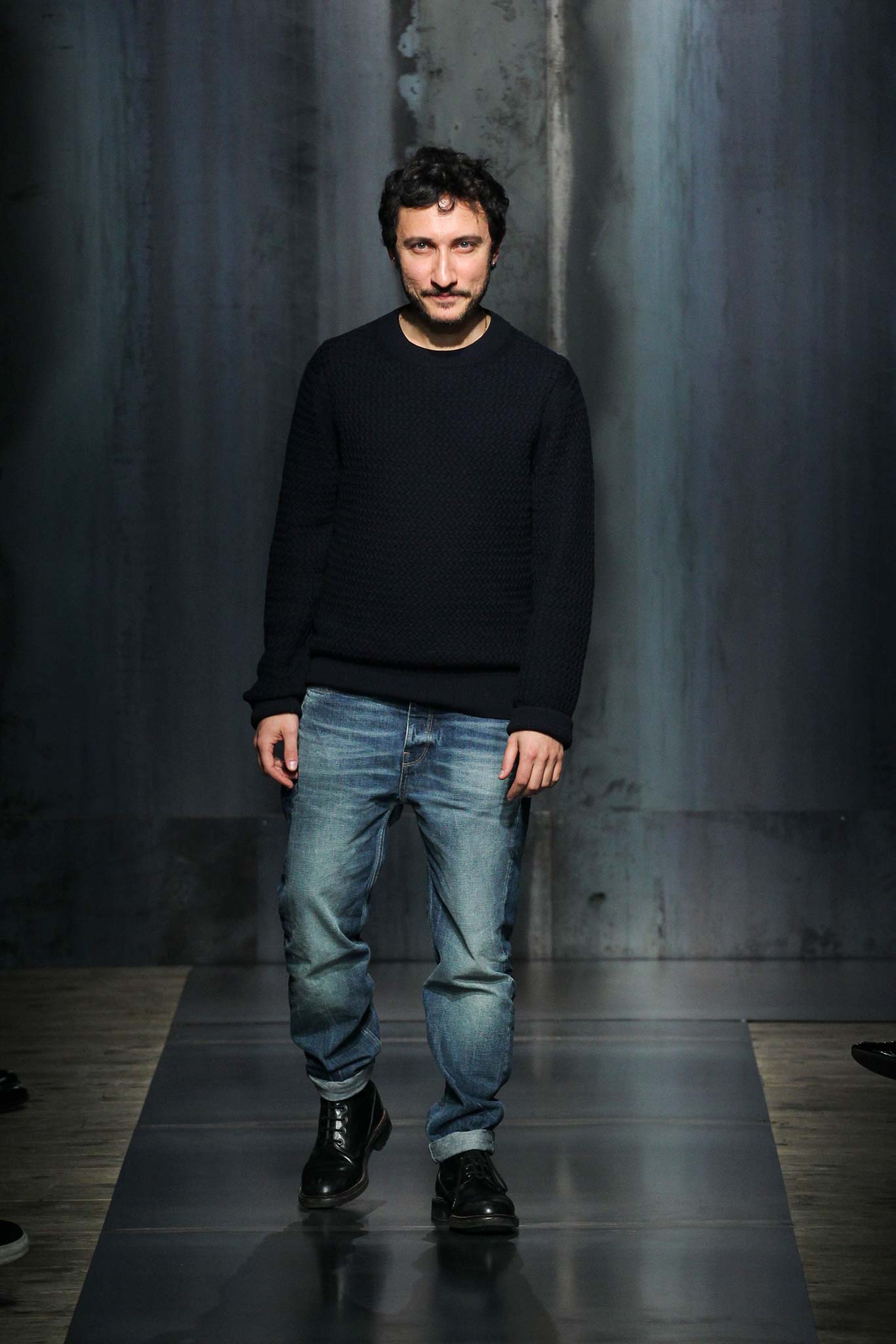 Marco de Vincenzo F/W 15 Look 14