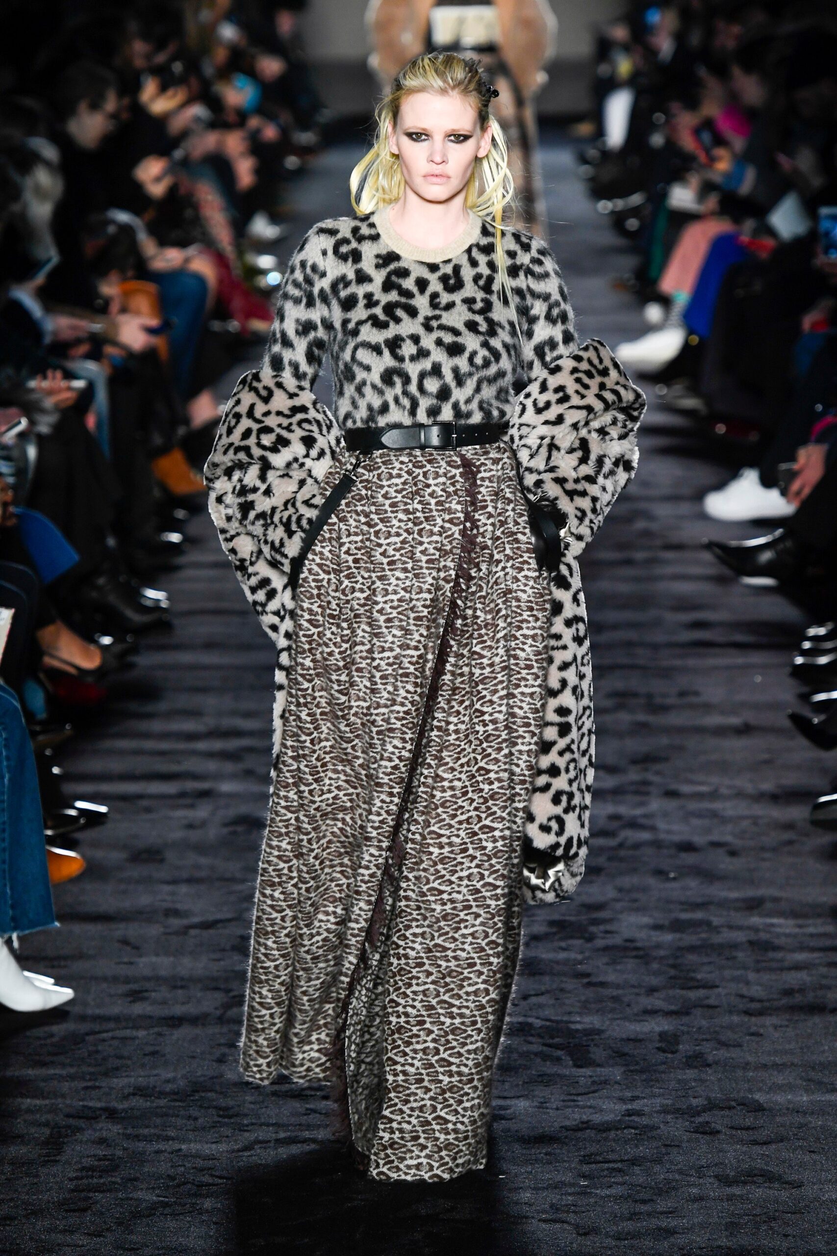 Max Mara F/W 18 Look 1