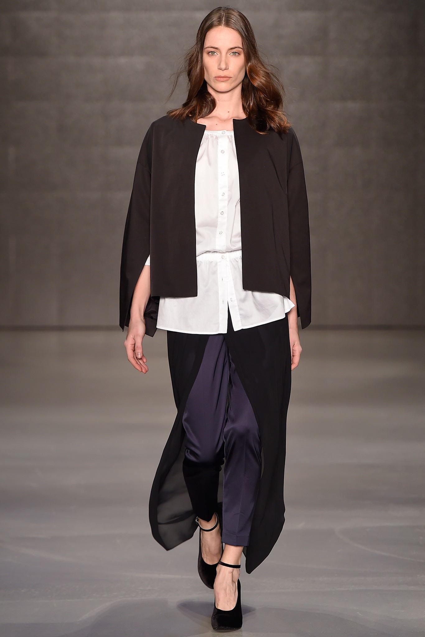 Mehtap Elaidi Istanbul F/W 15 Look 19
