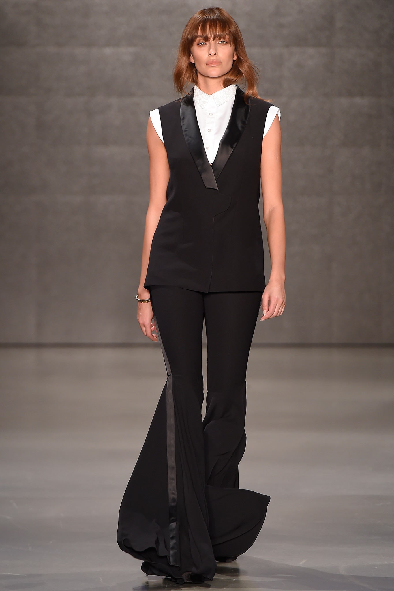 Mehtap Elaidi Istanbul F/W 15 Look 31
