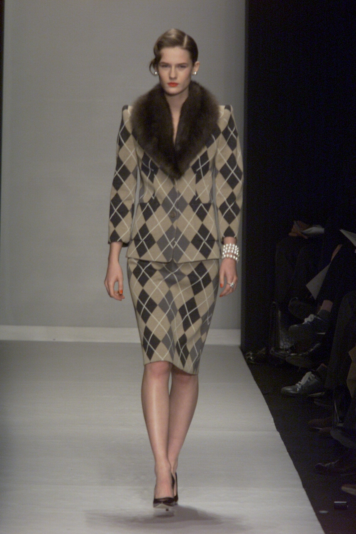 Michael Kors Collection F/W 00 Look 25