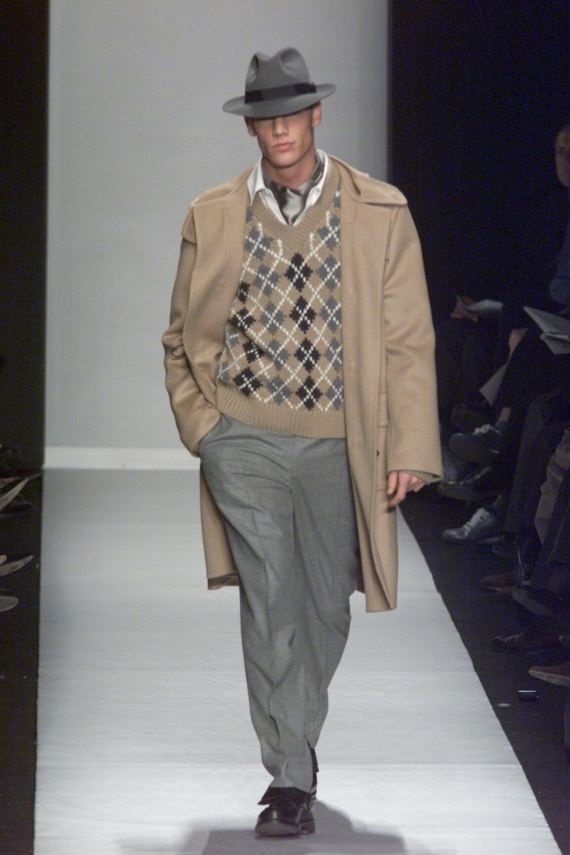 Michael Kors Collection F/W 00 Look 26