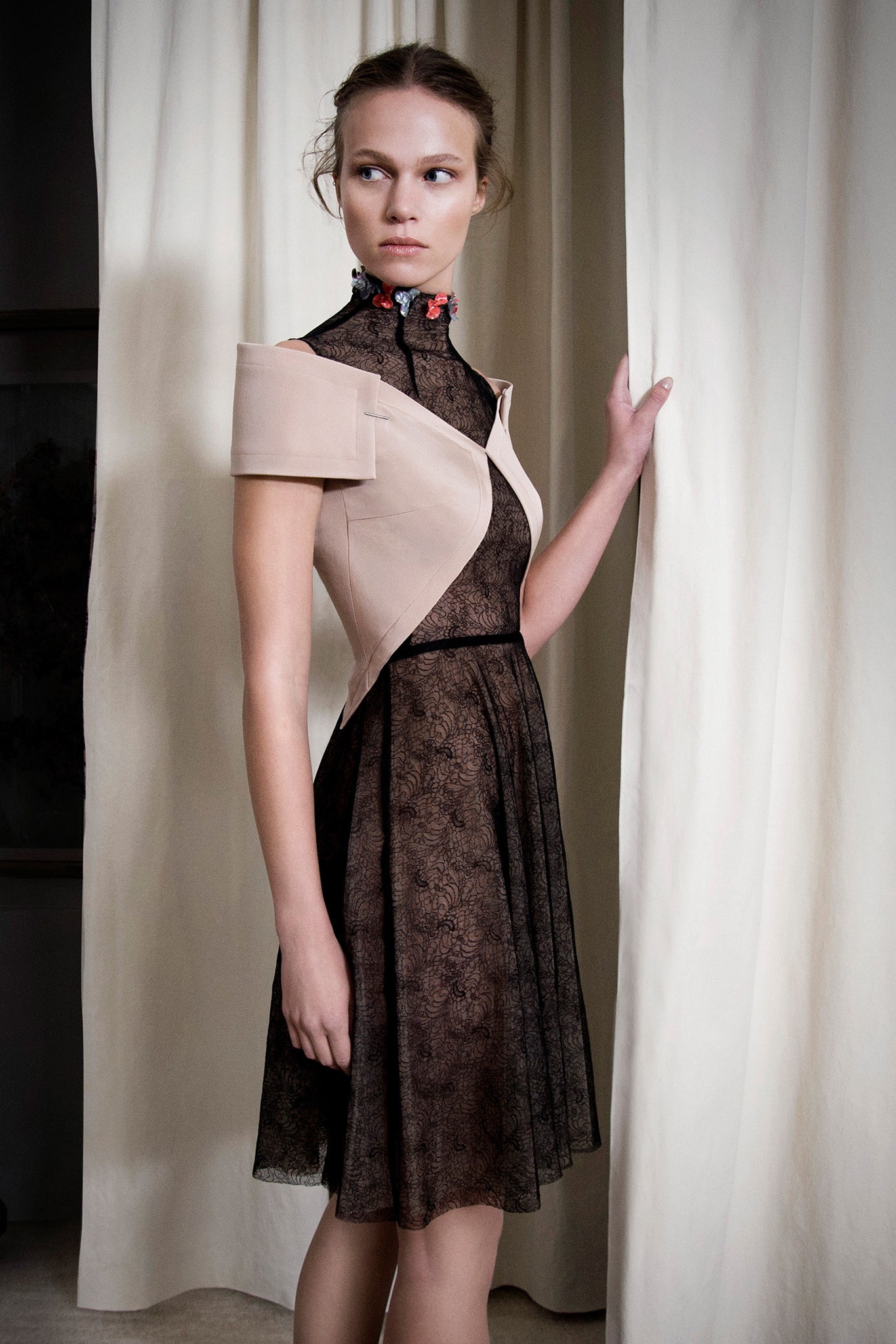 Marios Schwab Resort 14 Look 4