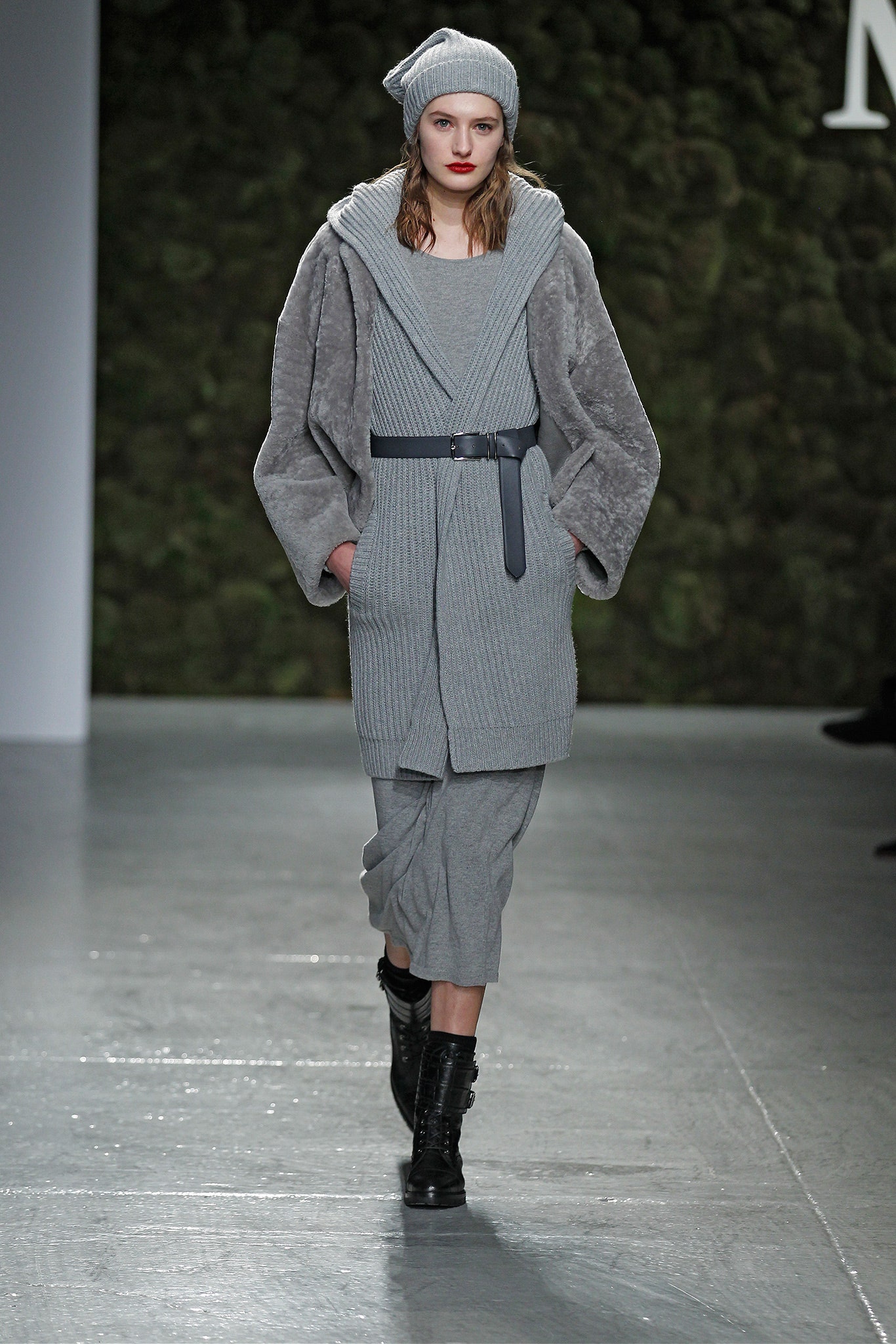 Max Mara F/W 15 Look 17