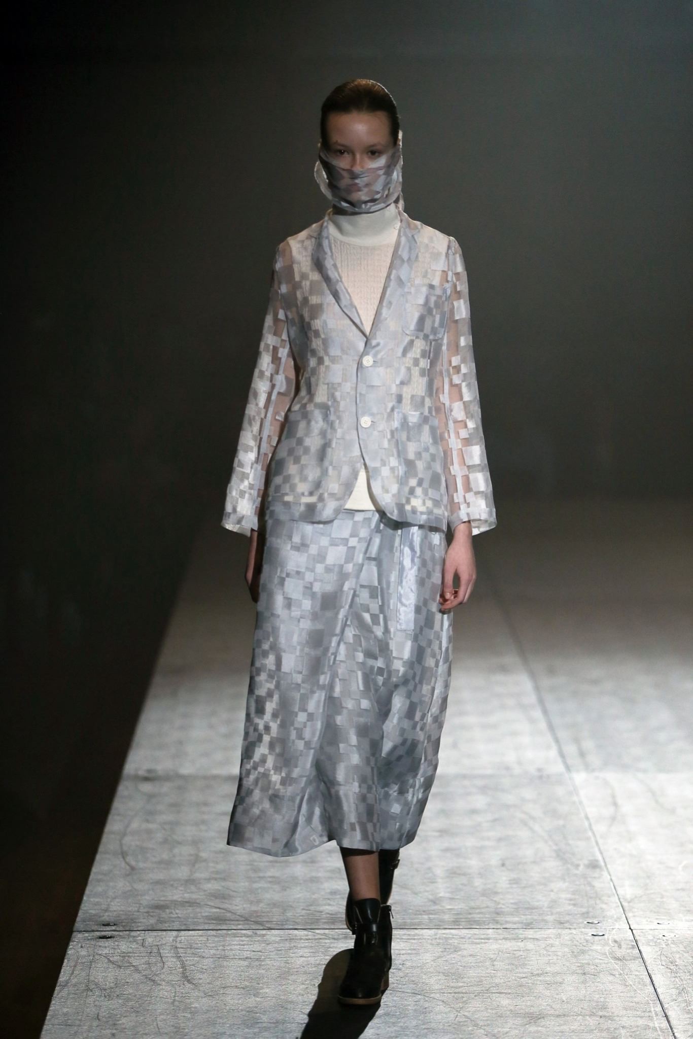 Mint Designs Tokyo F/W 15 Look 2