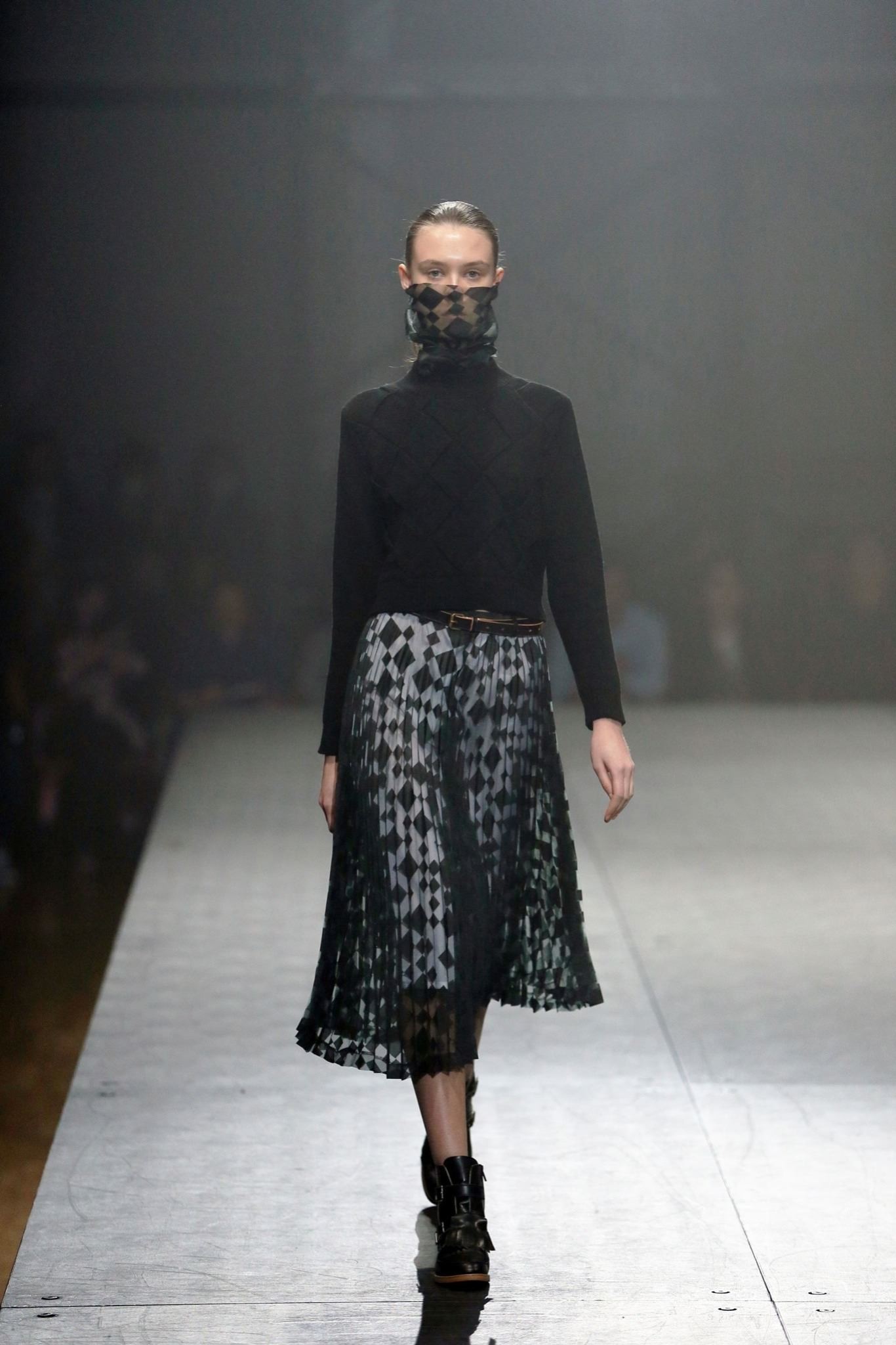 Mint Designs Tokyo F/W 15 Look 3