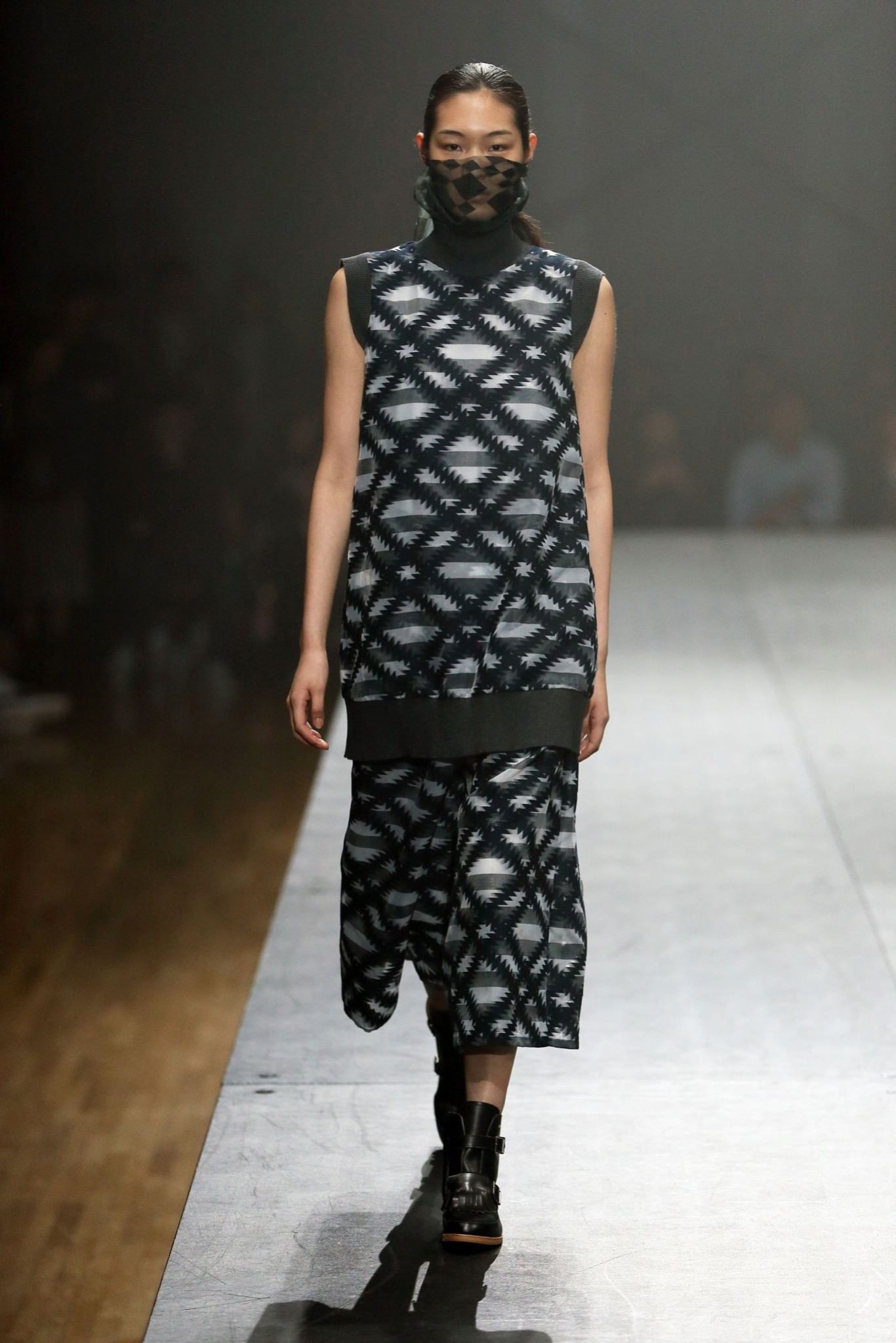 Mint Designs Tokyo F/W 15 Look 6