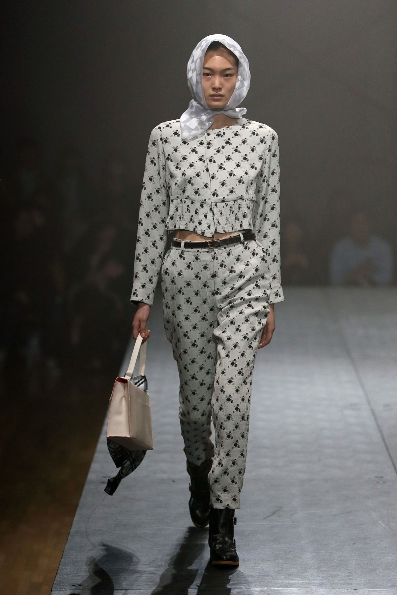 Mint Designs Tokyo F/W 15 Look 18