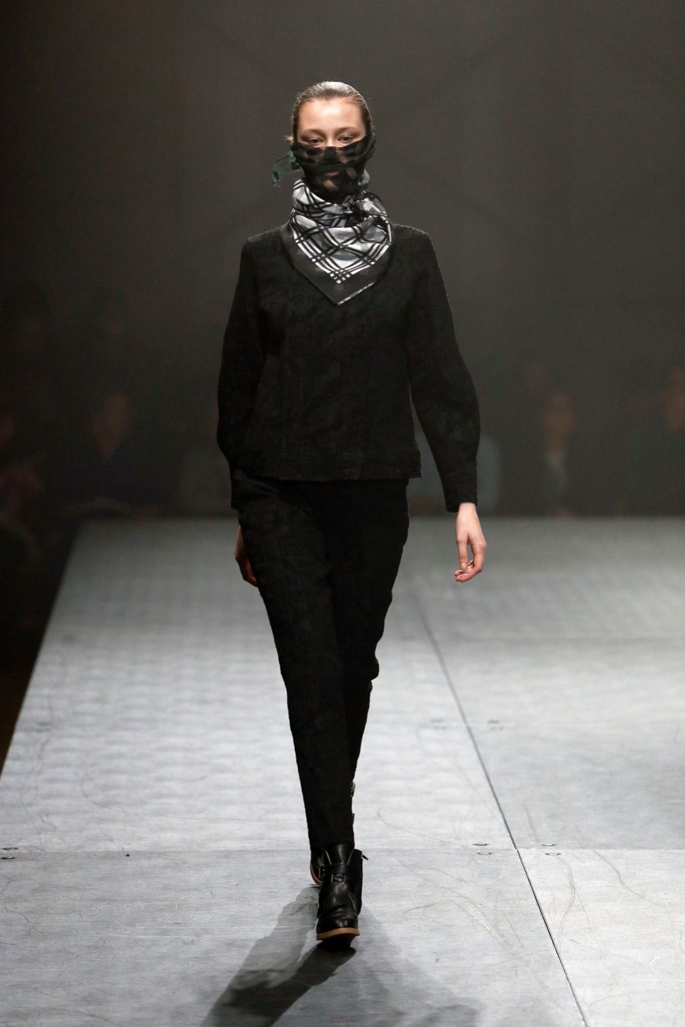 Mint Designs Tokyo F/W 15 Look 23