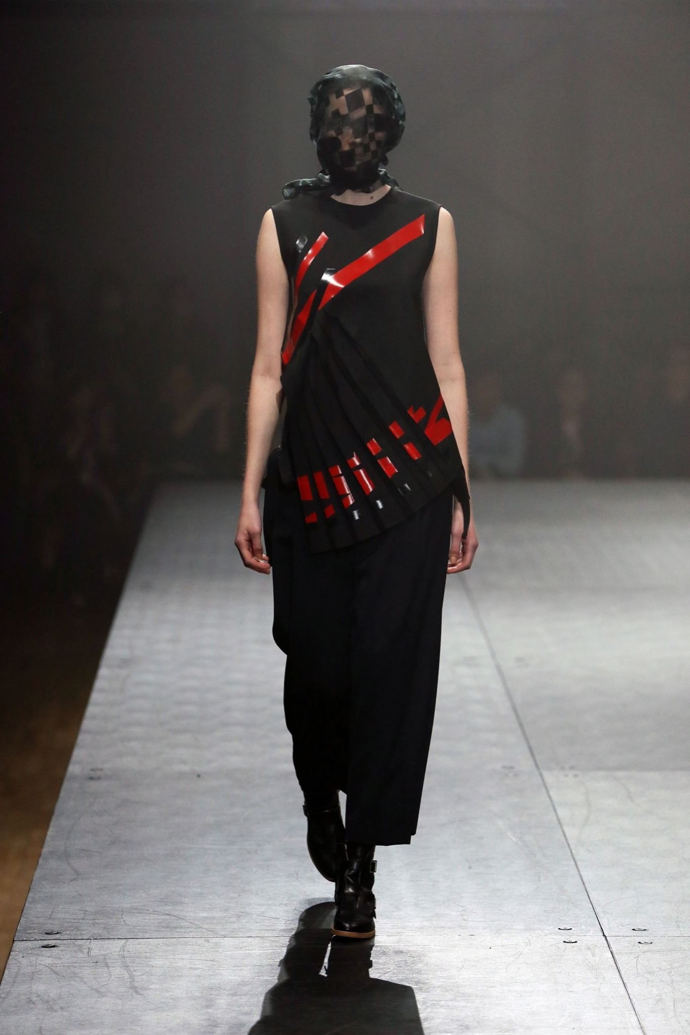 Mint Designs Tokyo F/W 15 Look 36