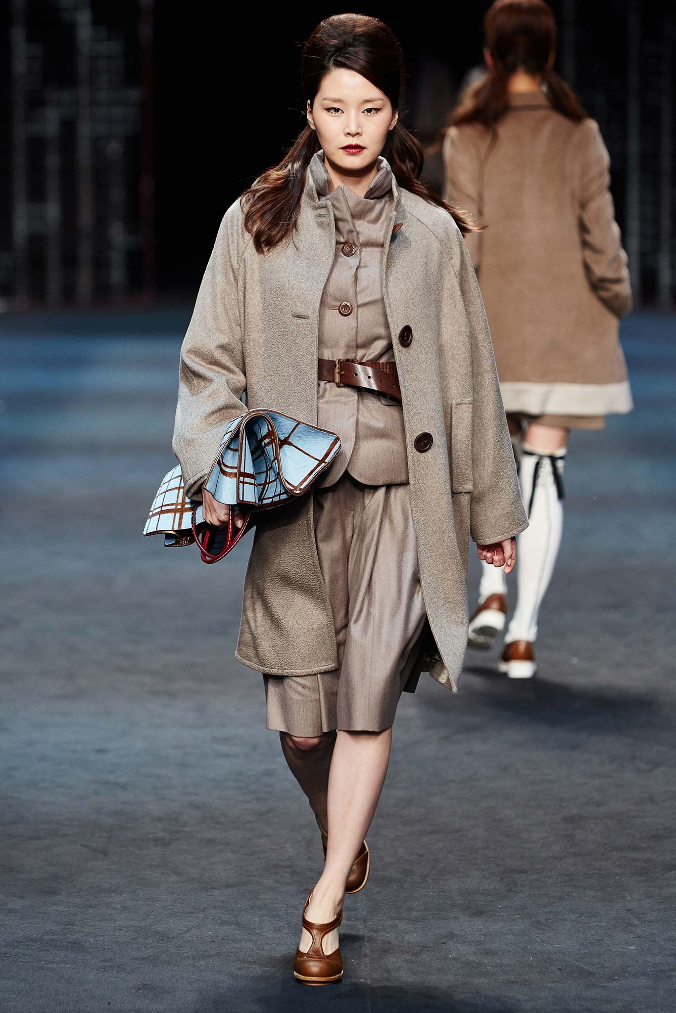 Miss Gee Collection Seoul F/W 15 Look 20