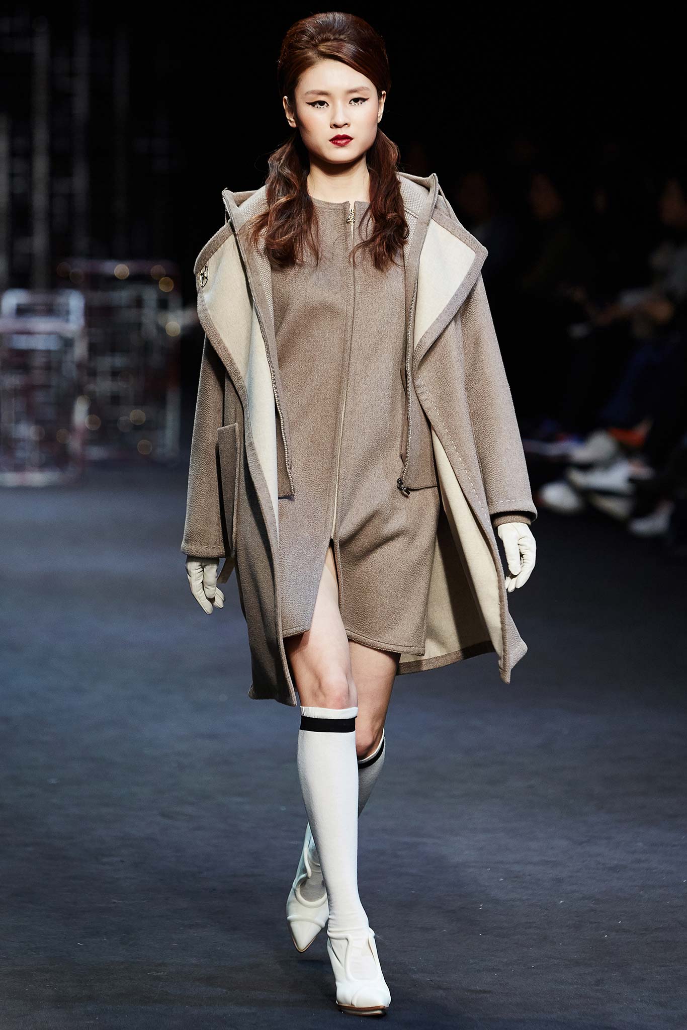 Miss Gee Collection Seoul F/W 15 Look 21