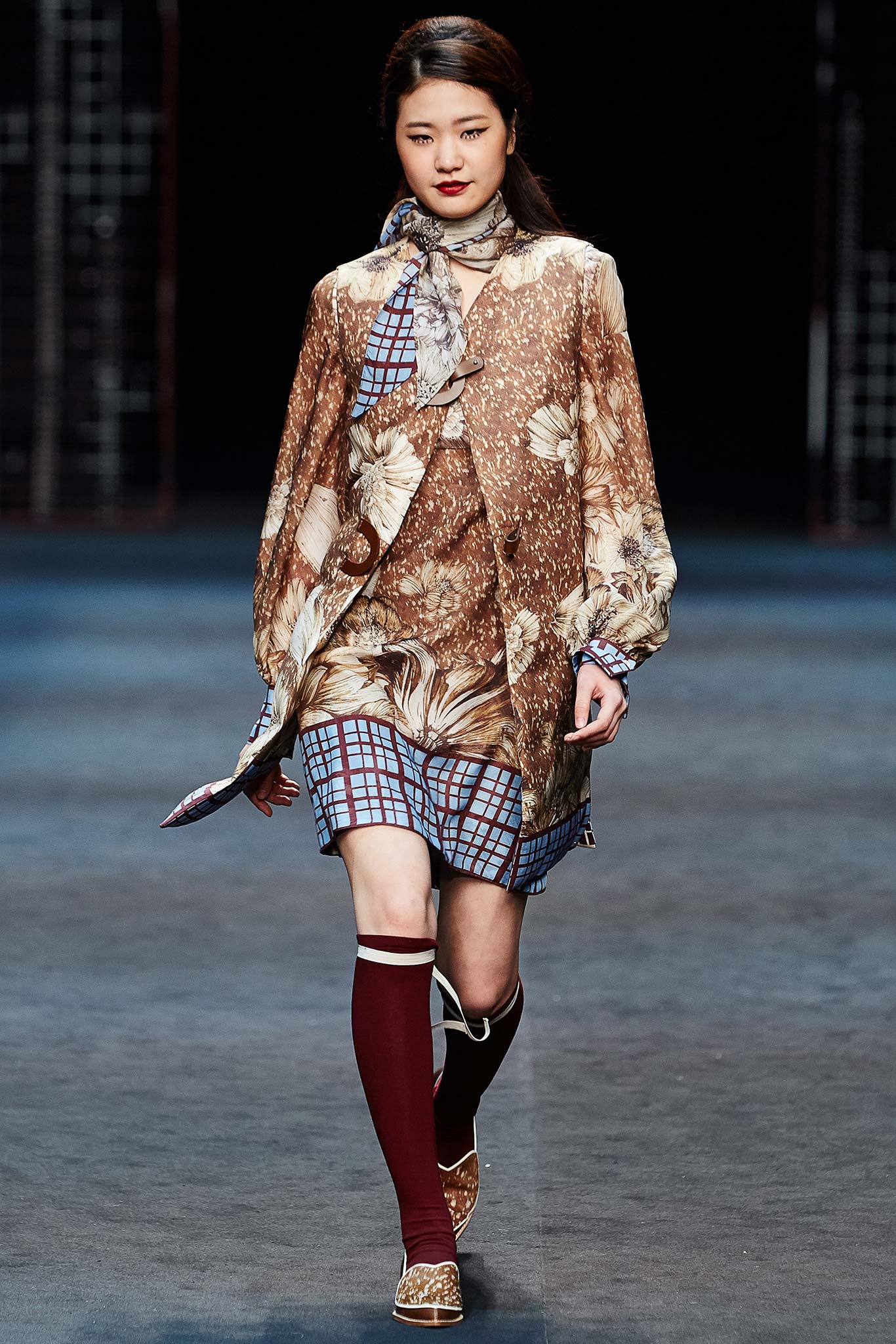 Miss Gee Collection Seoul F/W 15 Look 39