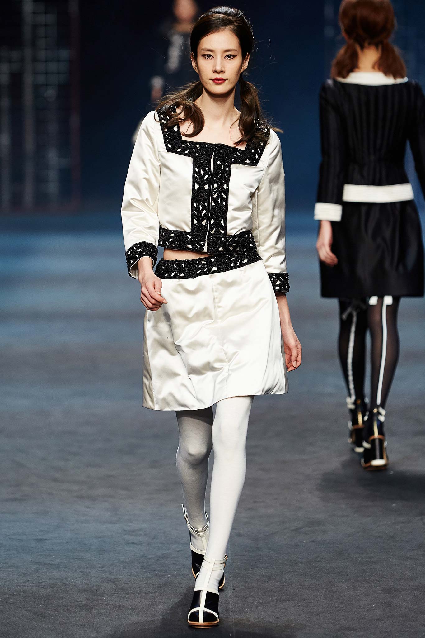 Miss Gee Collection Seoul F/W 15 Look 45