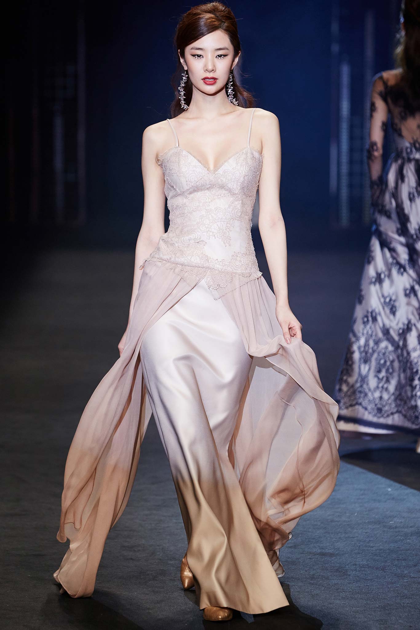 Miss Gee Collection Seoul F/W 15 Look 57