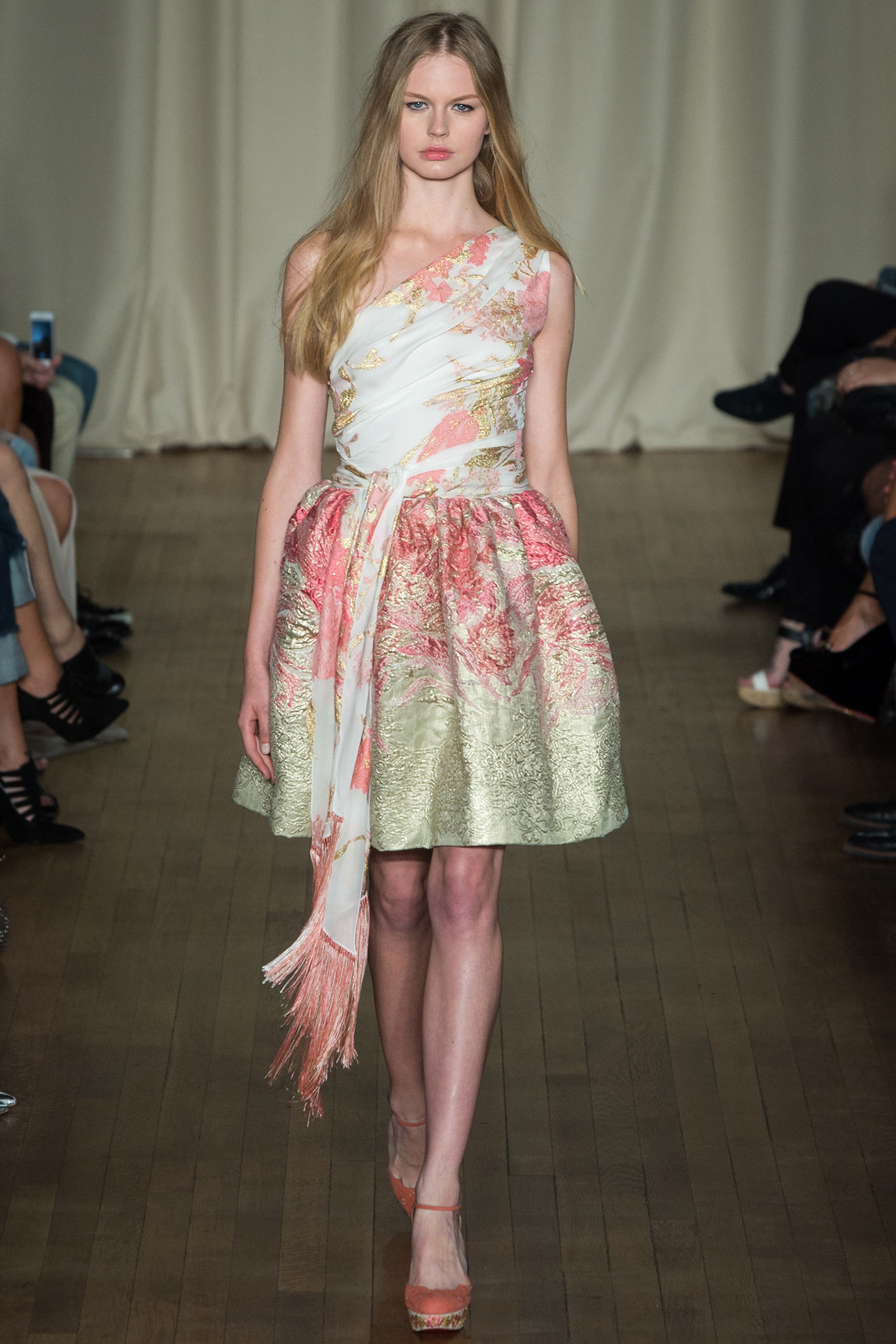 Marchesa S/S 15 Look 9