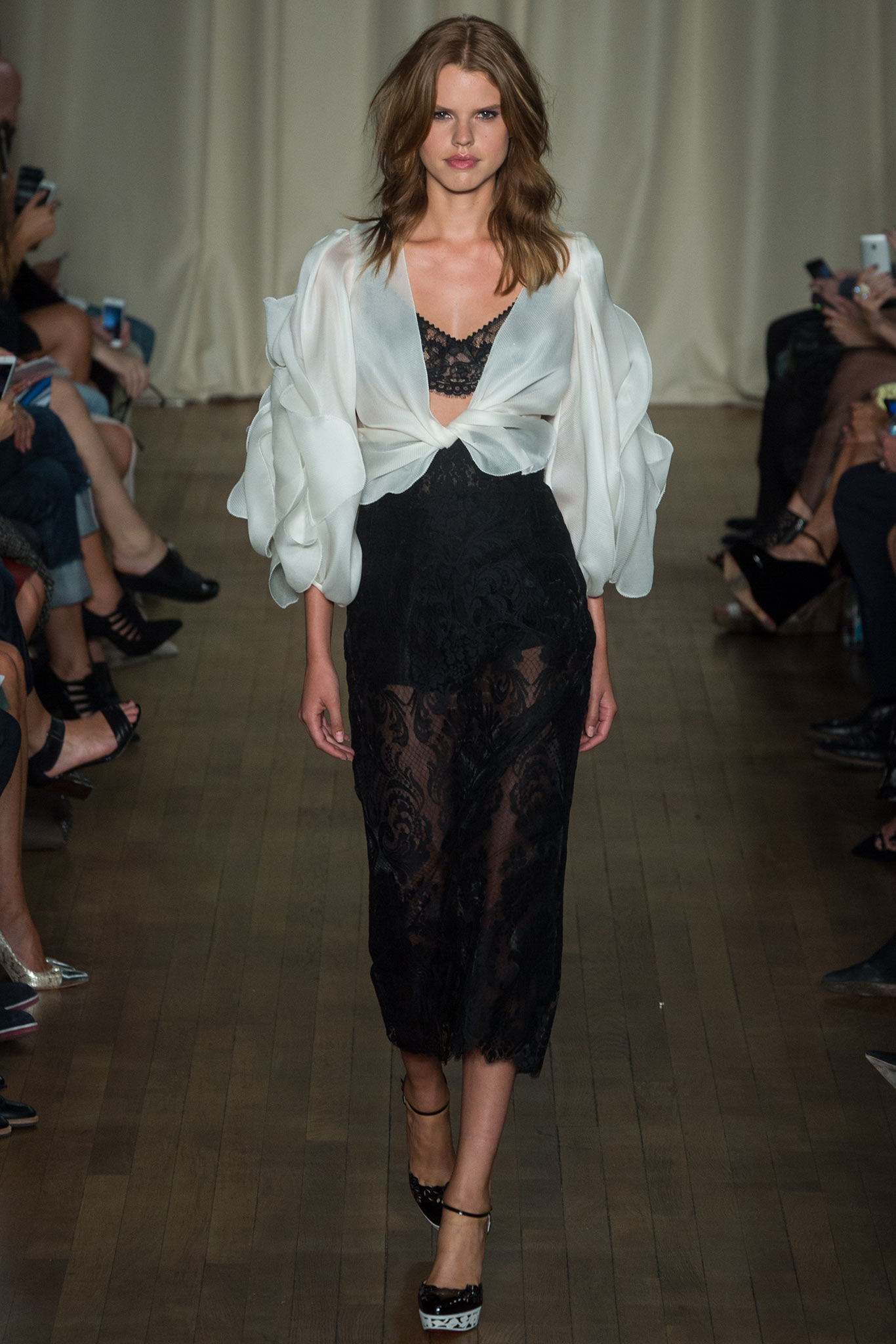 Marchesa S/S 15 Look 21