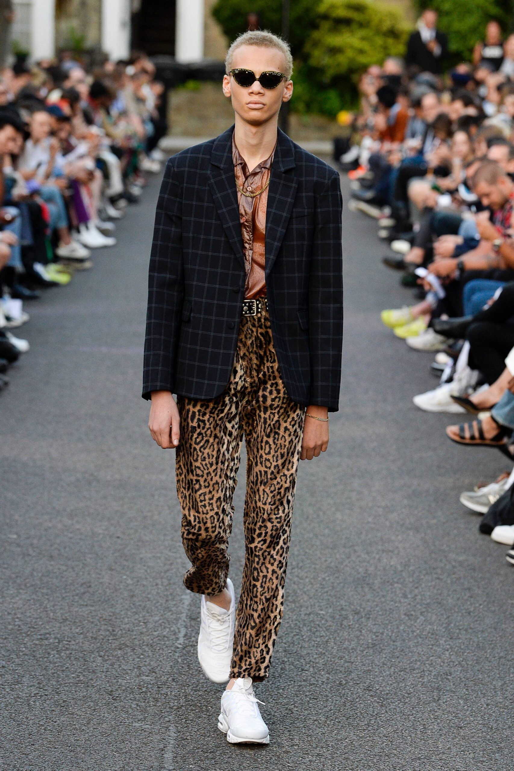 Martine Rose S/S 19 Menswear Look 33