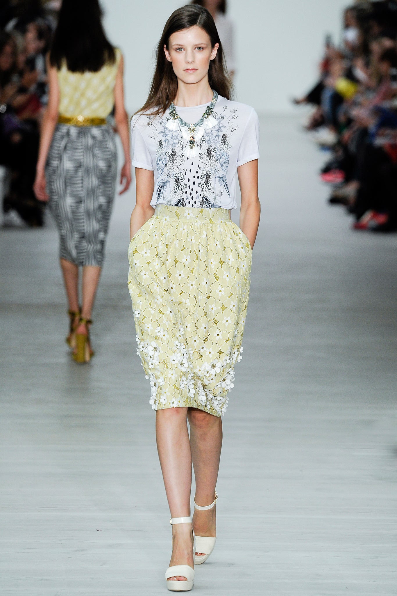 Matthew Williamson S/S 14 Look 13