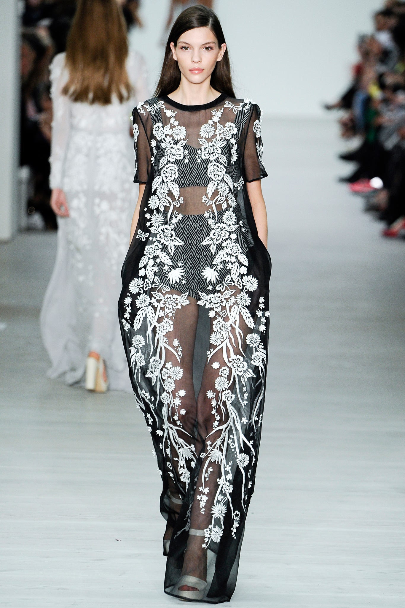 Matthew Williamson S/S 14 Look 33