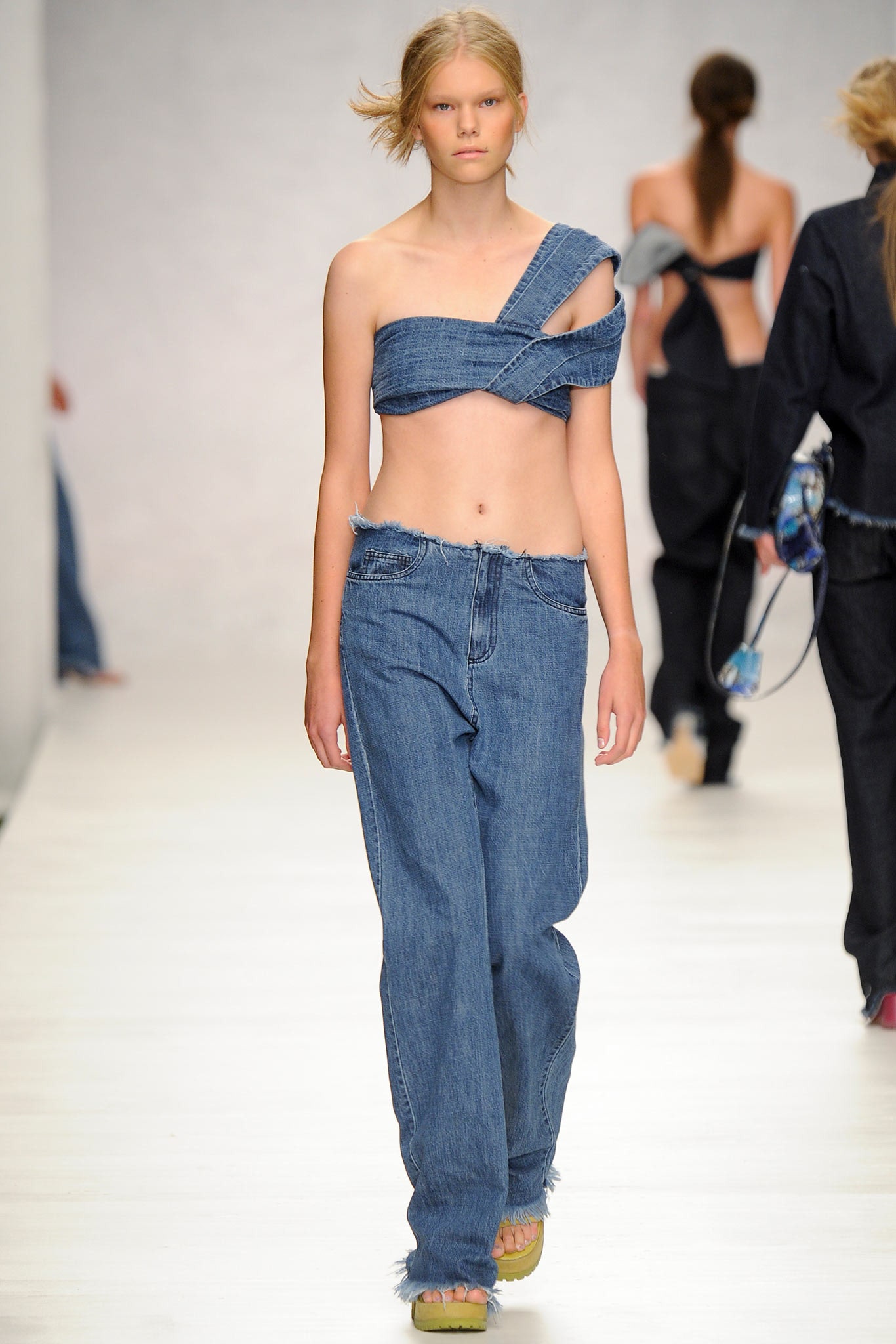 Marques’Almeida S/S 14 Look 4