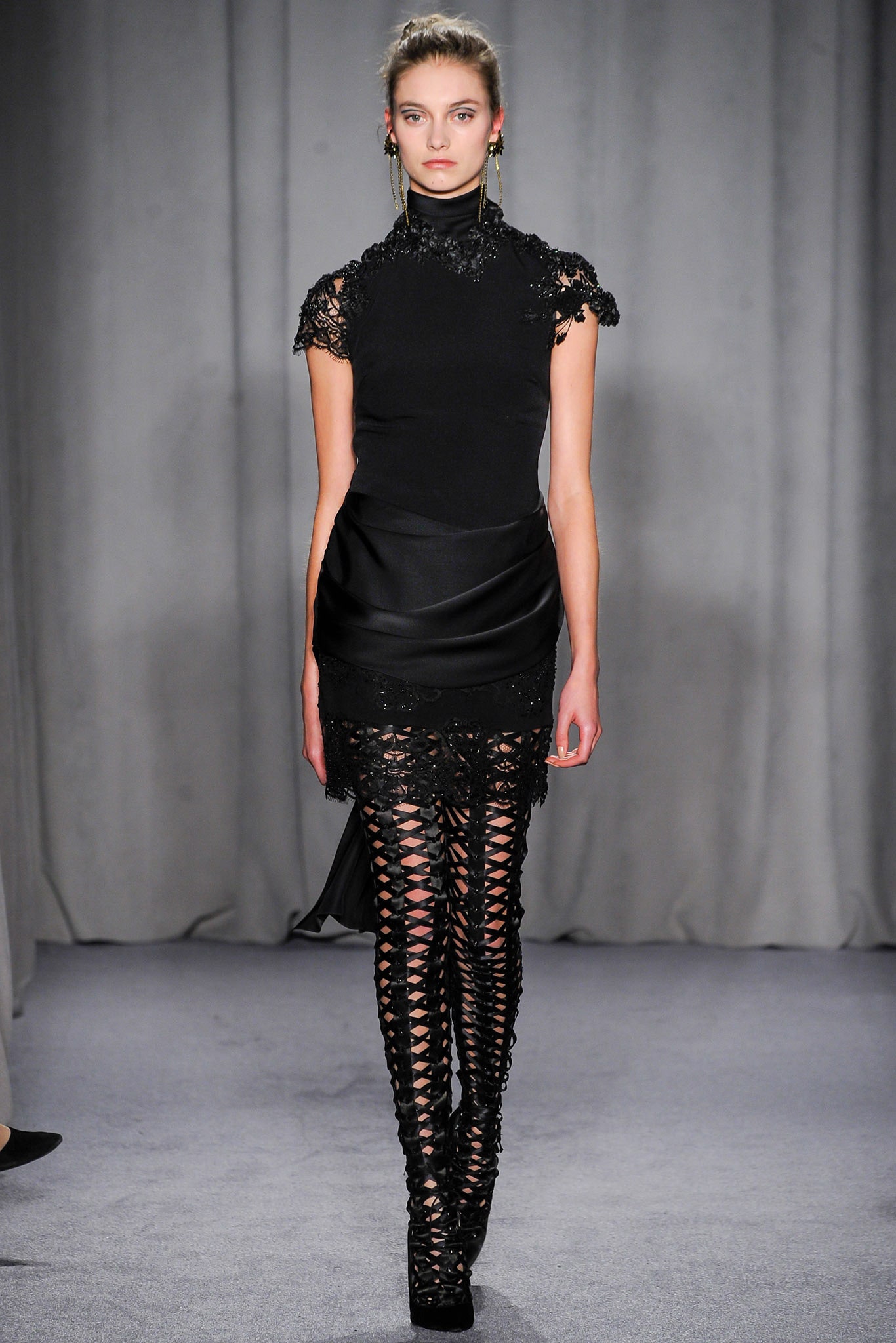 Marchesa F/W 14 Look 14