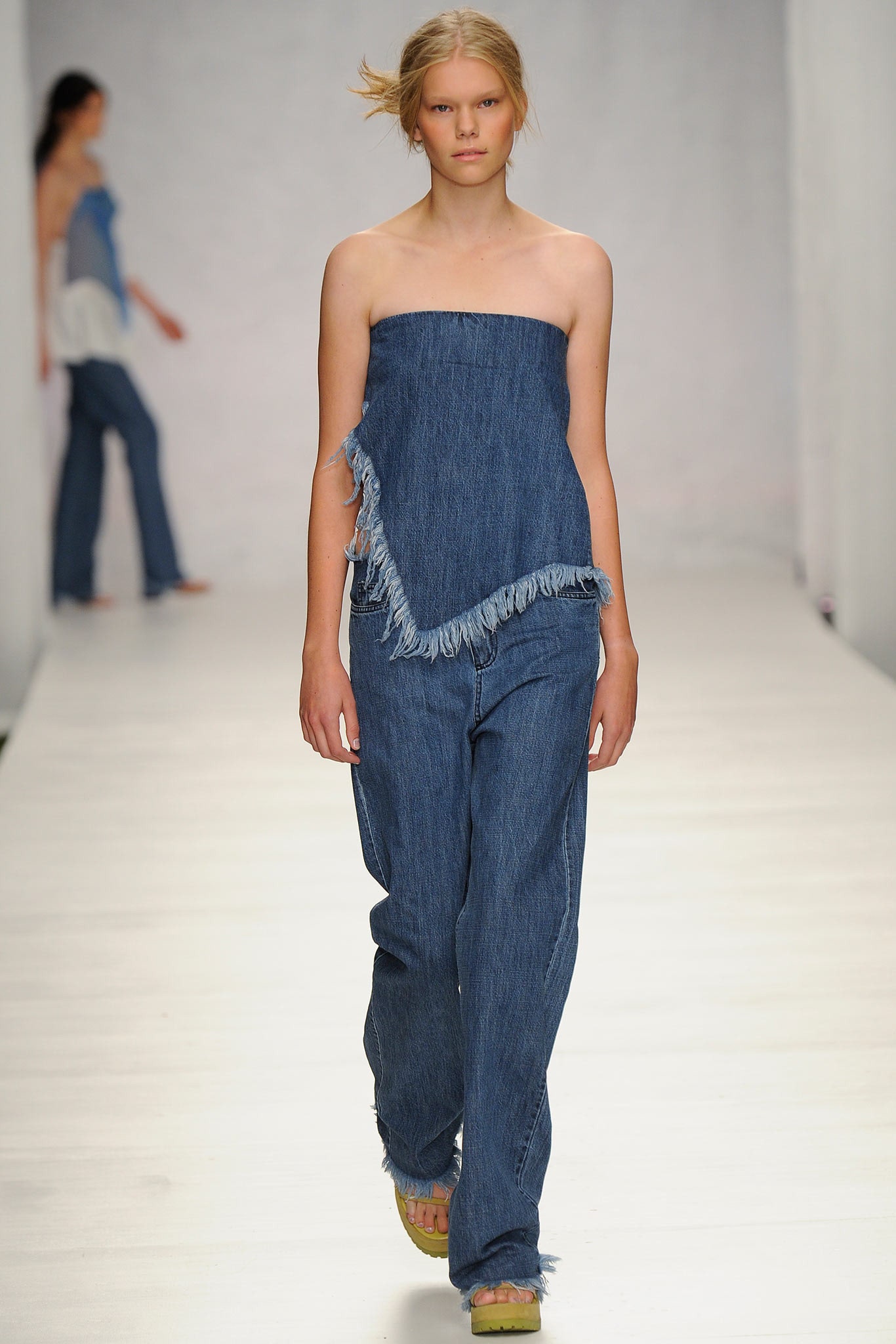 Marques’Almeida S/S 14 Look 19