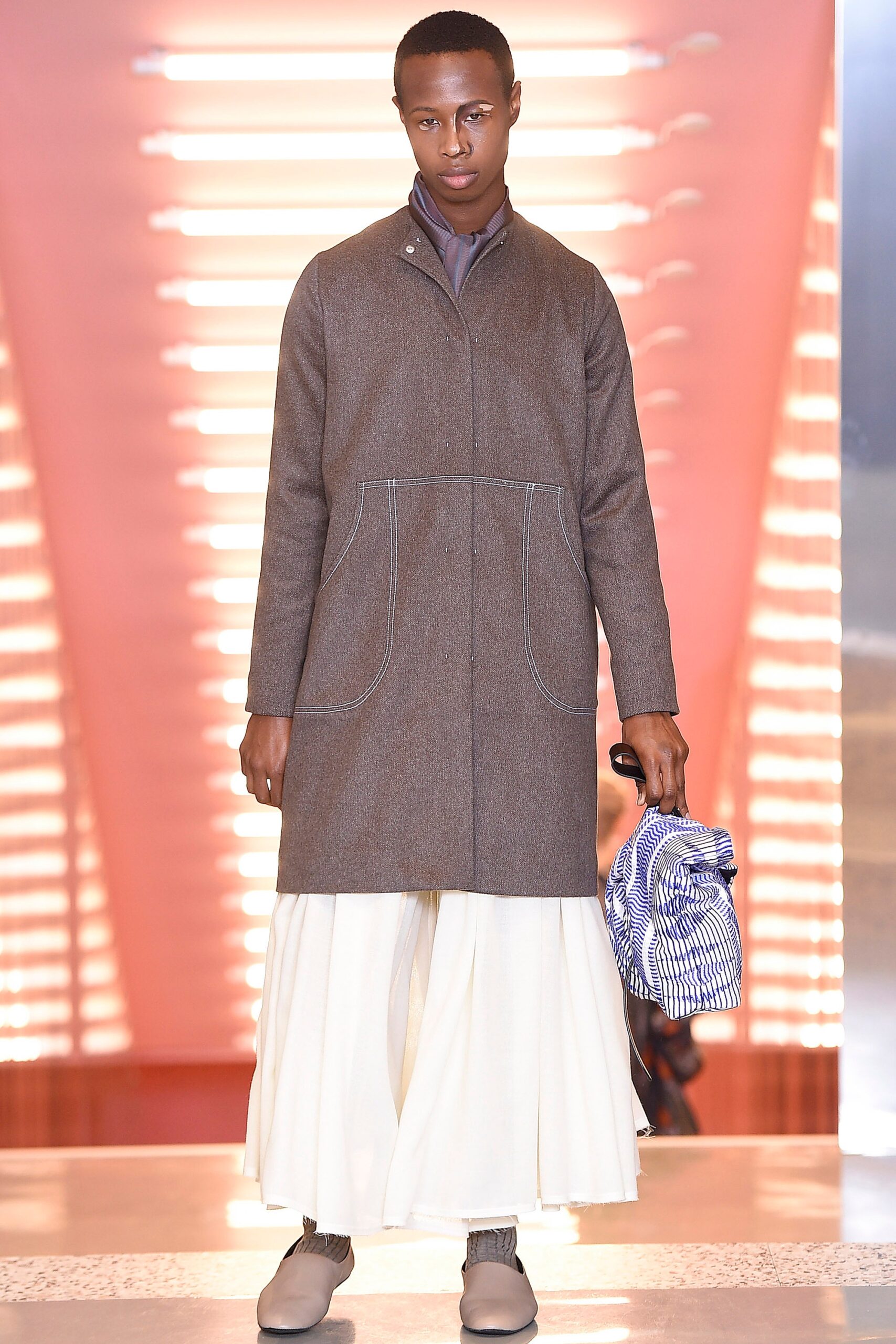 Mark Kenly Domino Tan Copenhagen F/W 17 Look 10