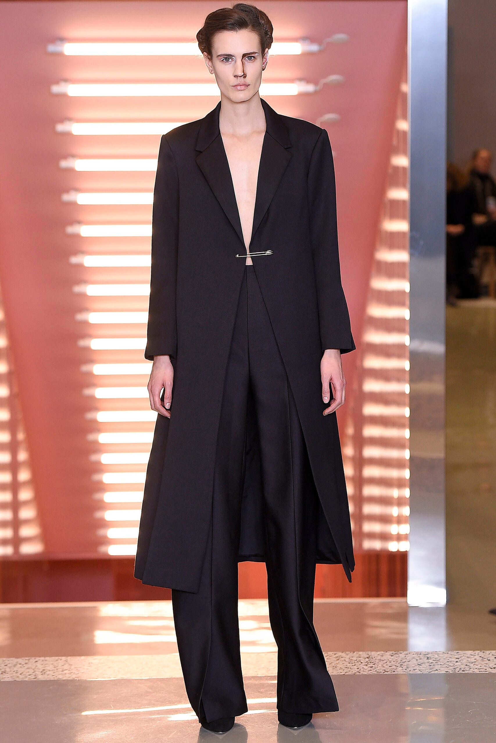 Mark Kenly Domino Tan Copenhagen F/W 17 Look 13