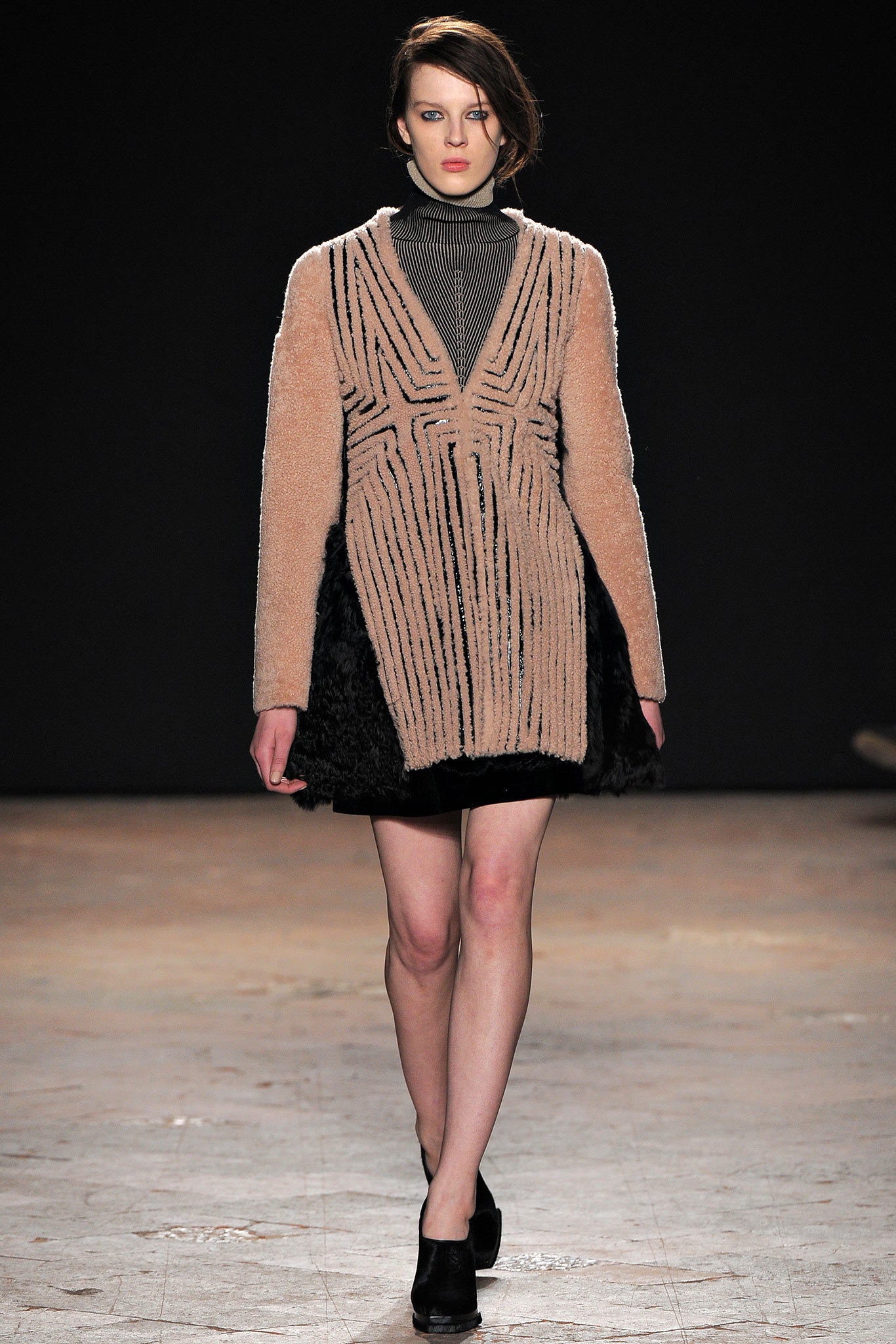 Marco de Vincenzo F/W 13 Look 19