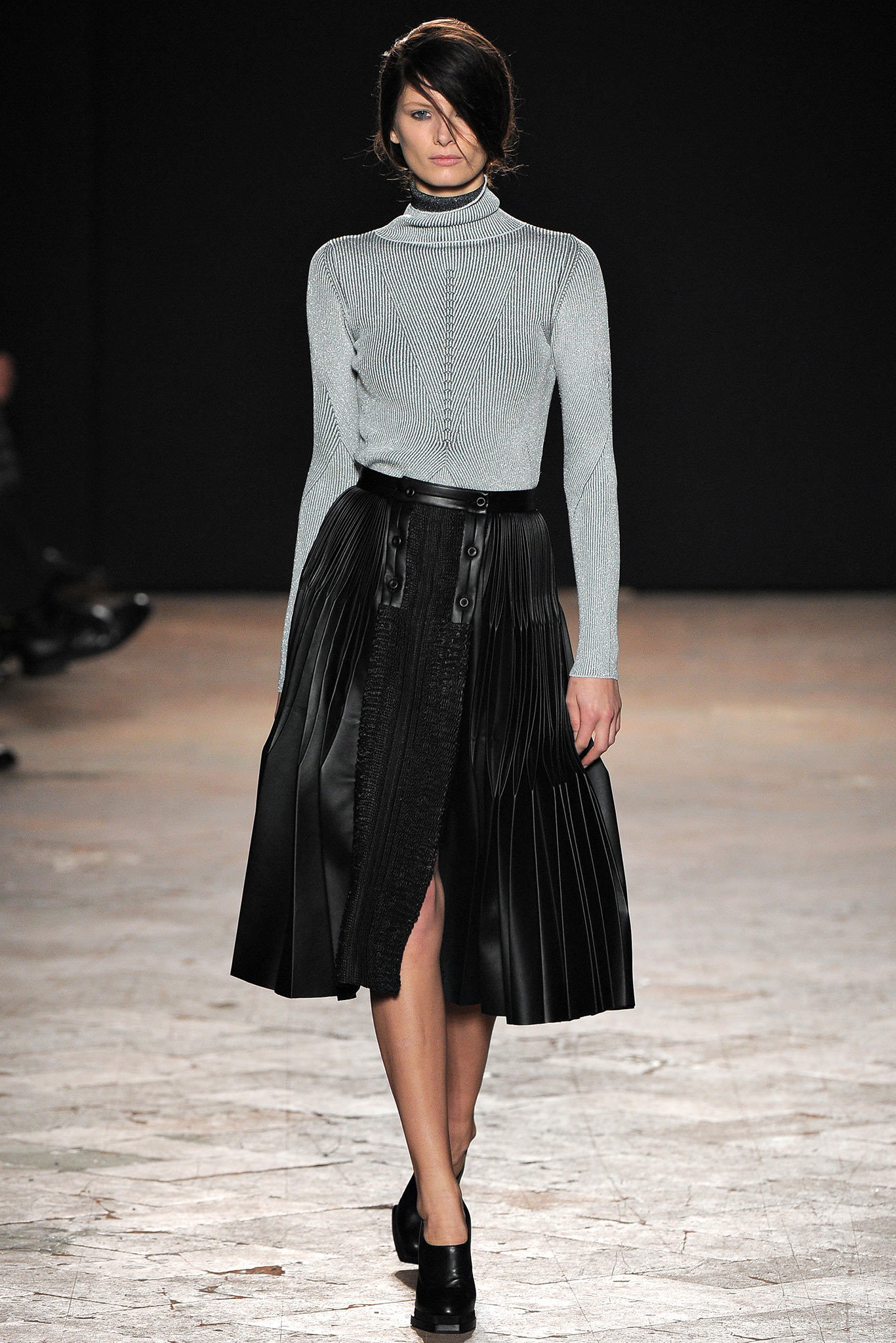 Marco de Vincenzo F/W 13 Look 26