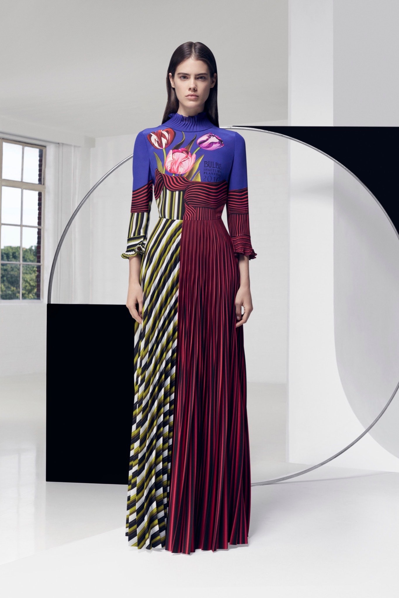 Mary Katrantzou Resort 16 Look 12