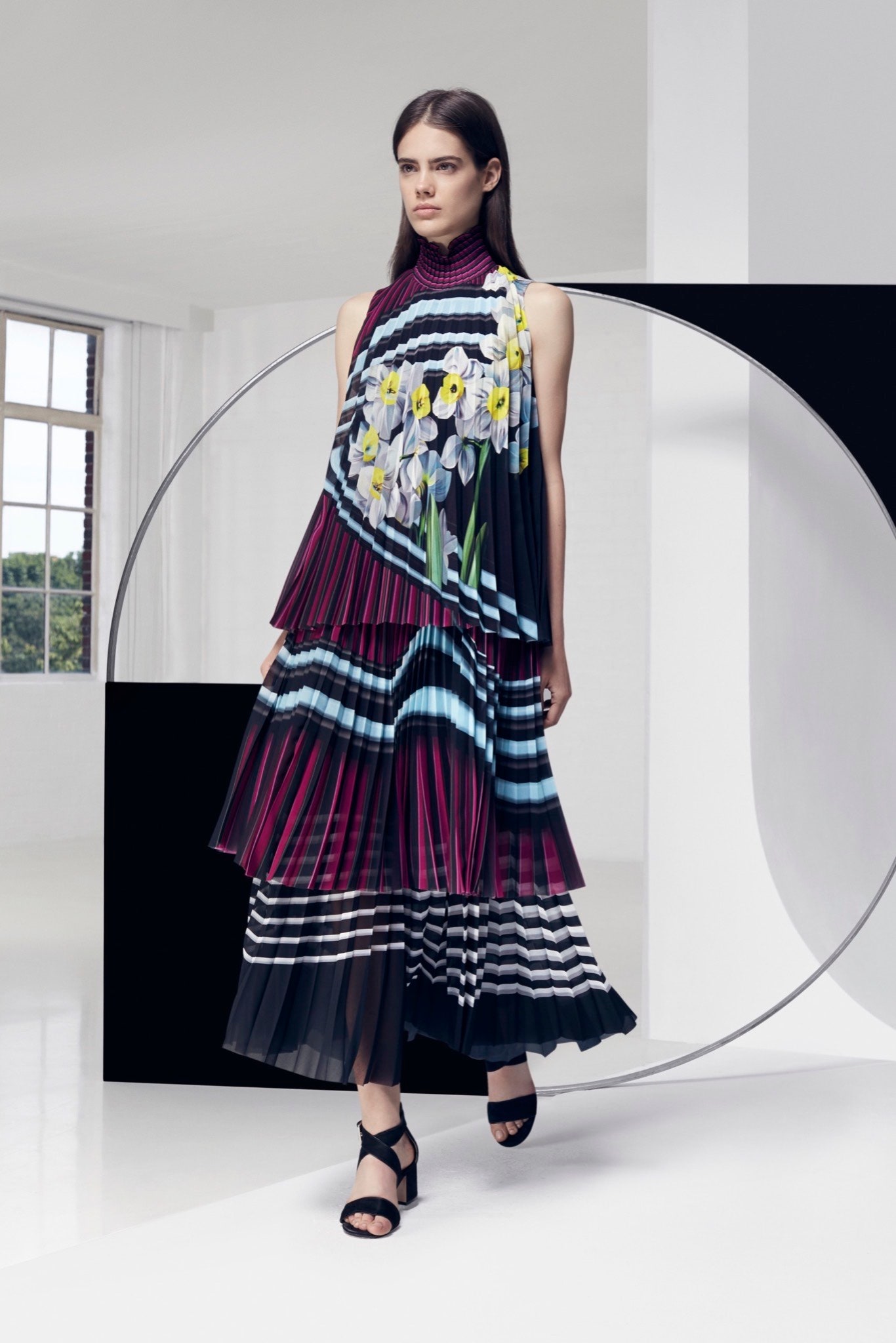 Mary Katrantzou Resort 16 Look 15