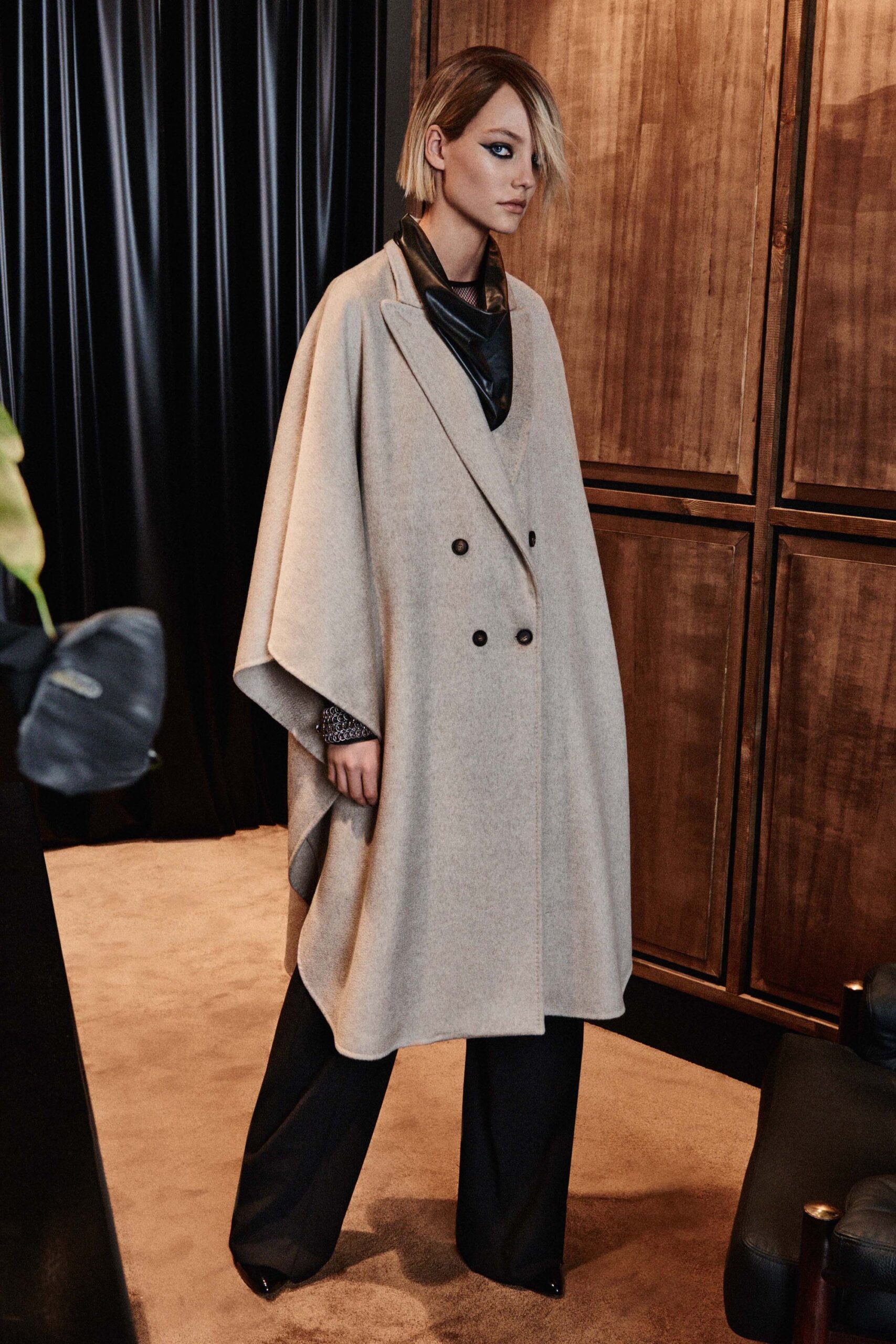 Max Mara F/W 16 Look 15