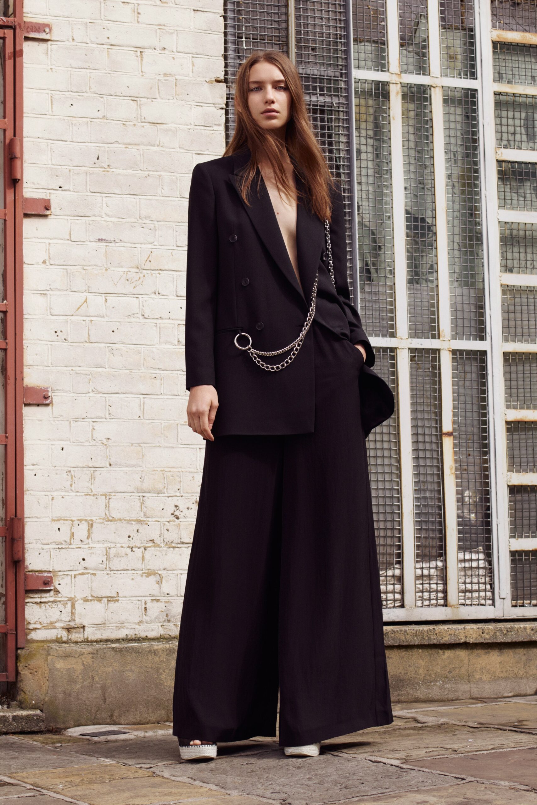 McQ Alexander McQueen Spring 2016 Ready-to-Wear
