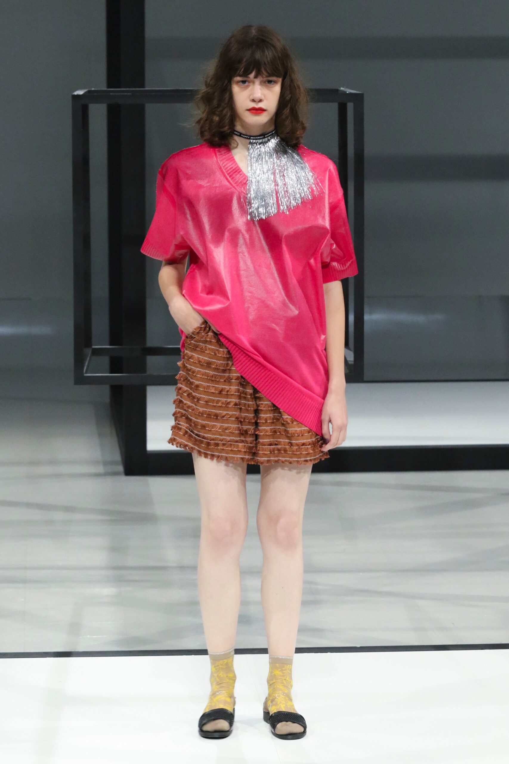 Mint Designs Tokyo S/S 19 Look 13
