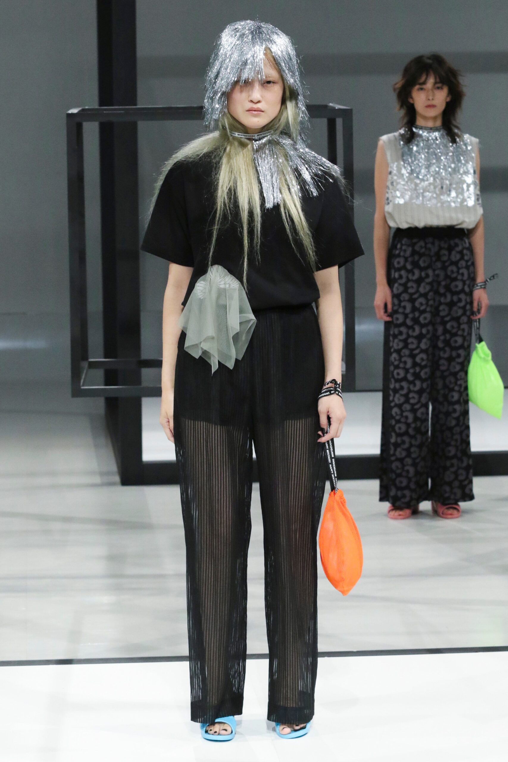 Mint Designs Tokyo S/S 19 Look 19