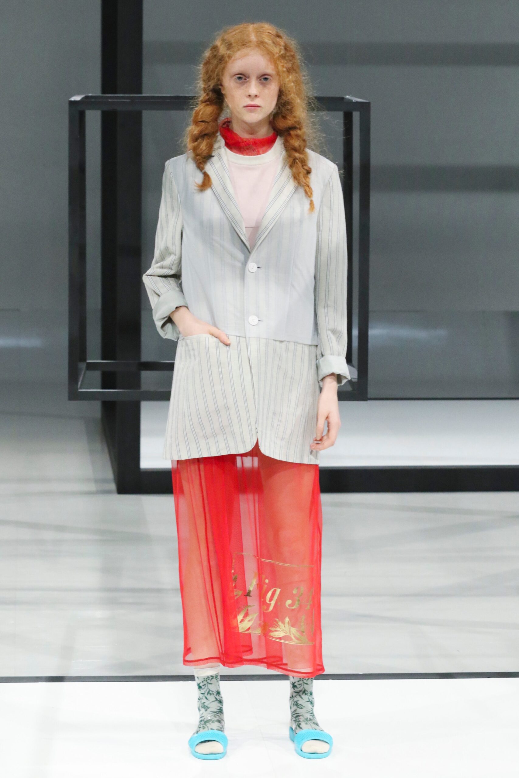 Mint Designs Tokyo S/S 19 Look 22