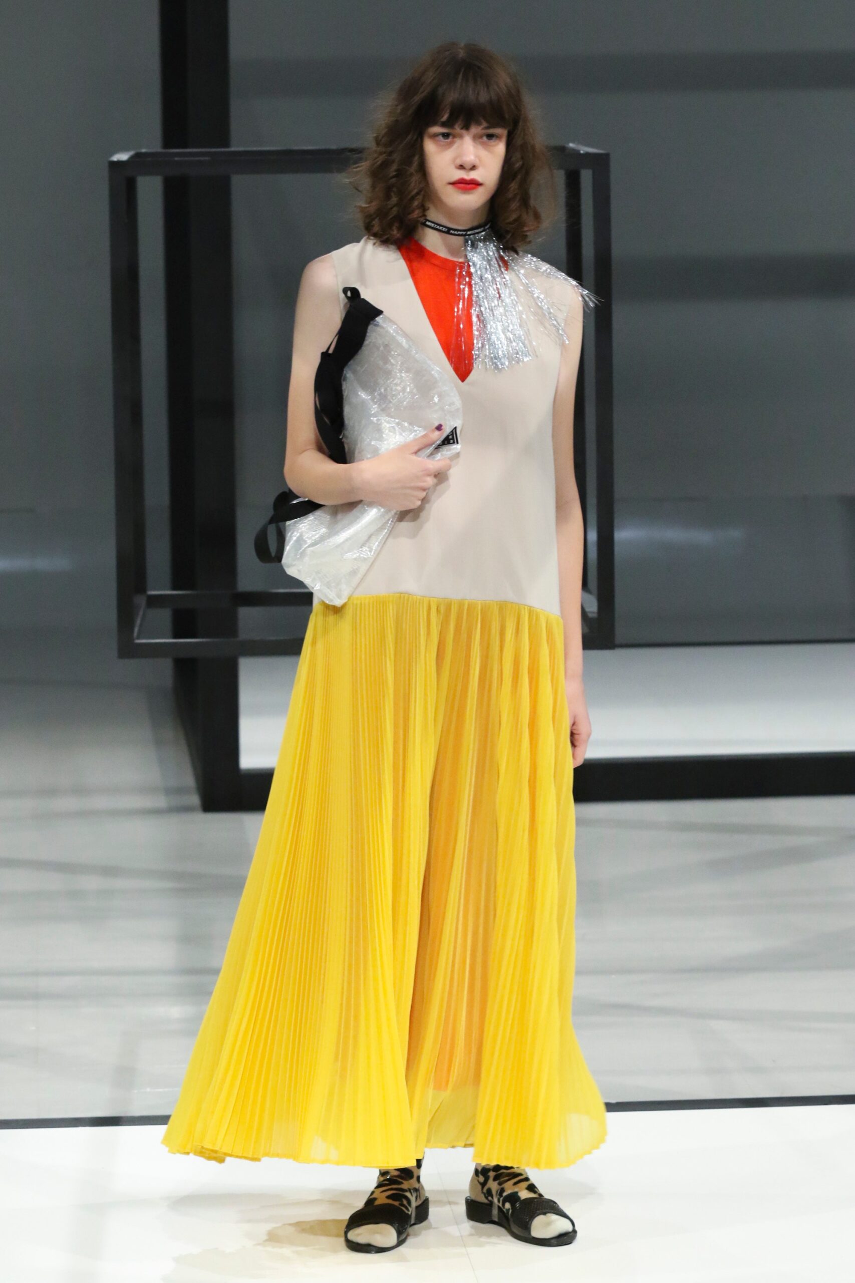 Mint Designs Tokyo S/S 19 Look 23