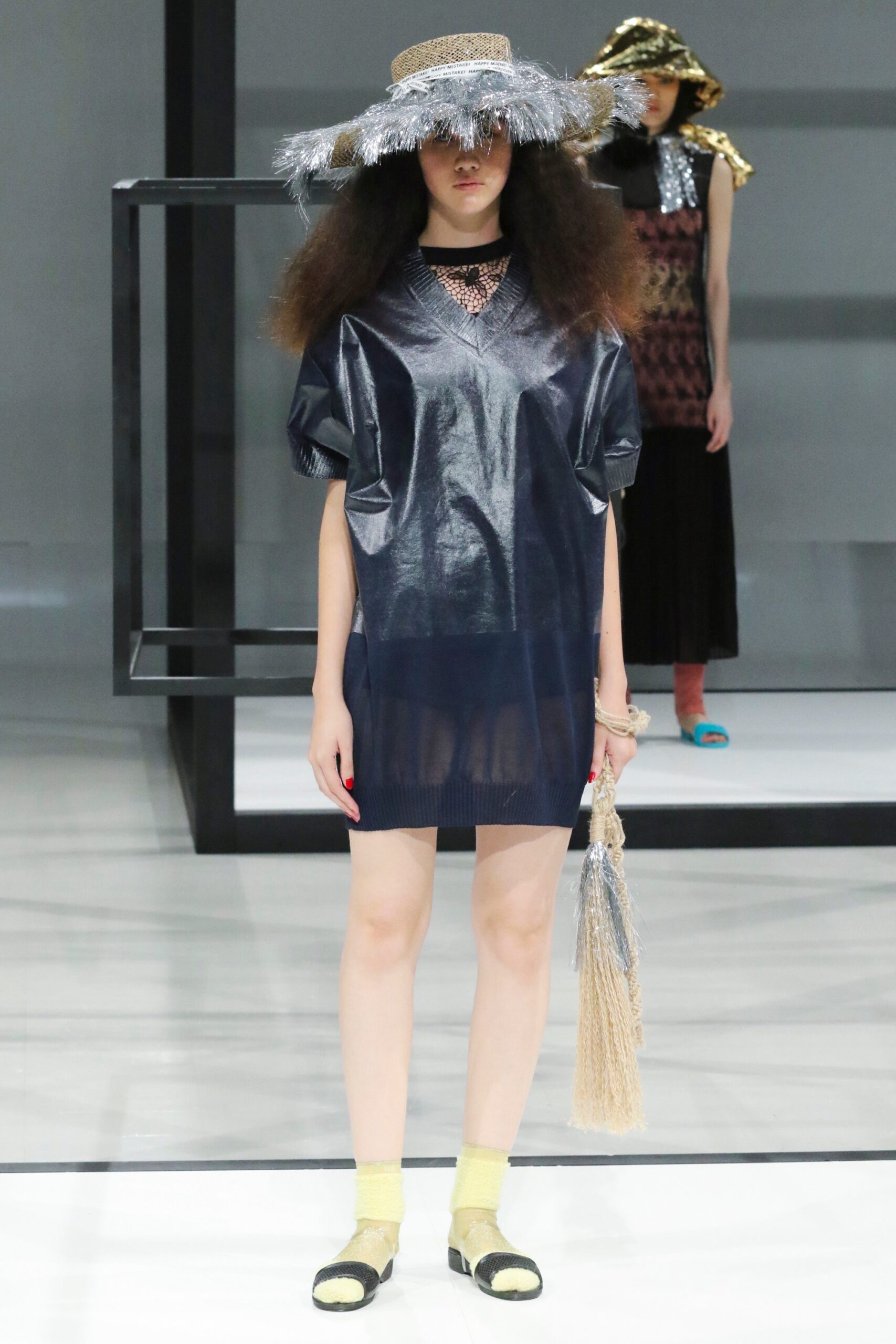Mint Designs Tokyo S/S 19 Look 34