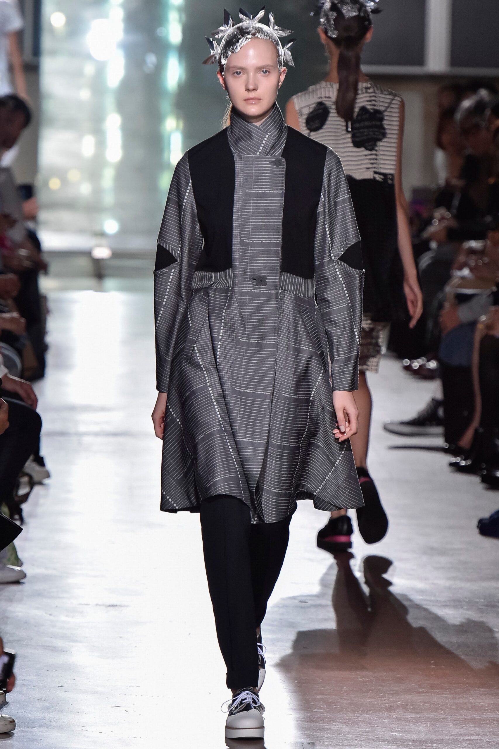 Mint Designs Tokyo S/S 16 Look 19