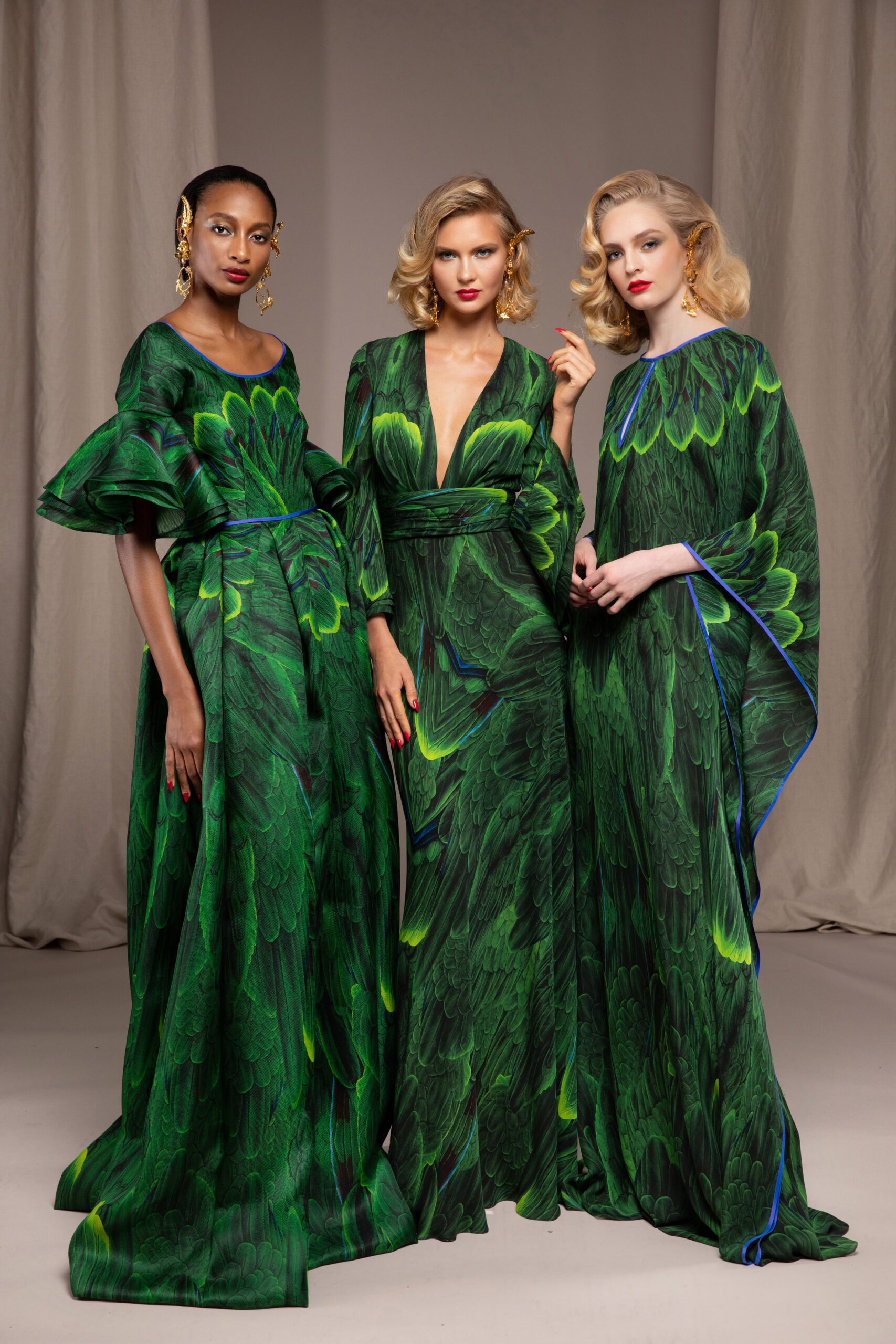 Naeem Khan Resort 22 Look 1