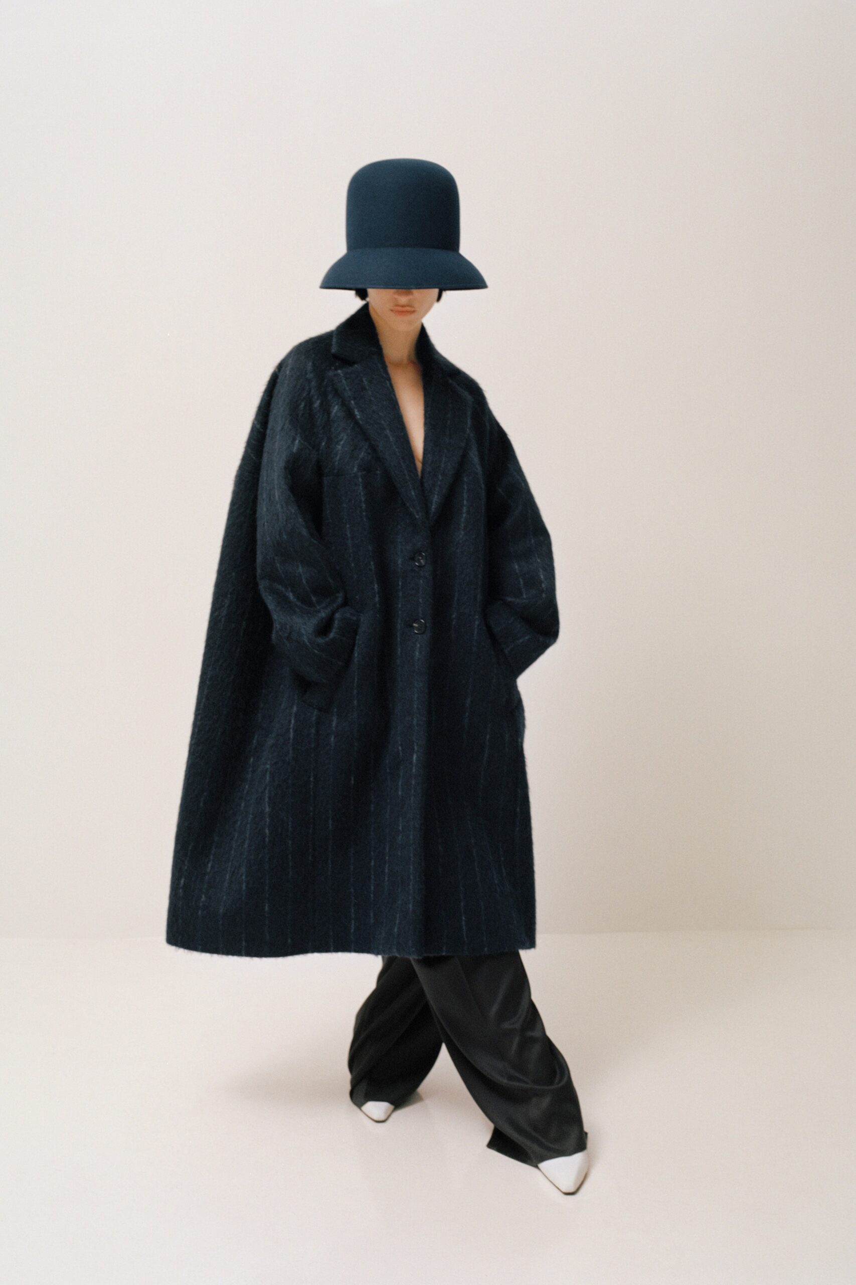 Nina Ricci F/W 20 Look 1
