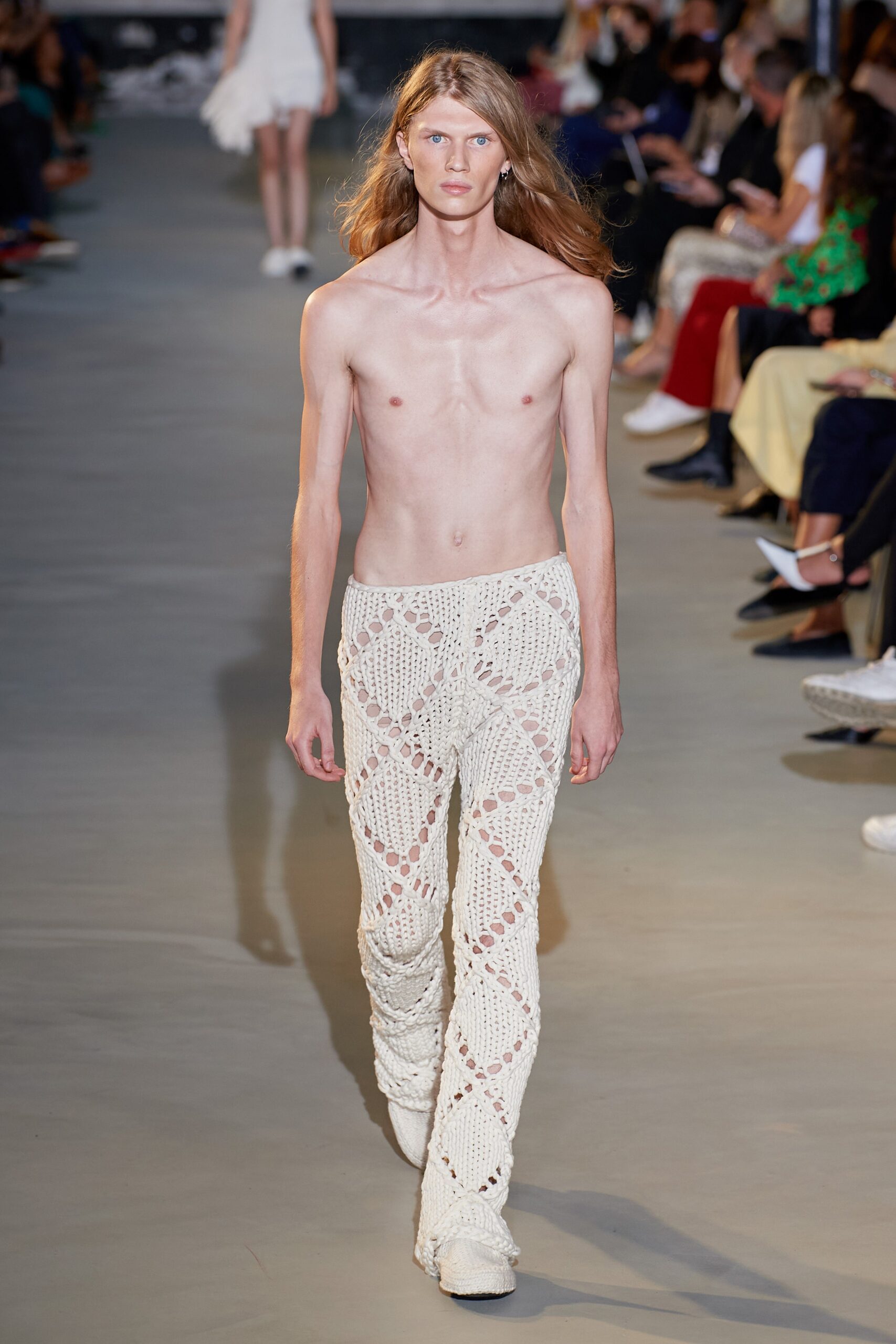 No. 21 S/S 22 Look 1